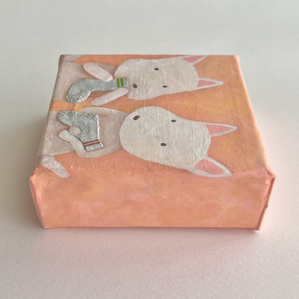 S_お気に入りの靴下　毛玉自慢 : My Favorite Socks-Look at All These Fuzzies!_06.png