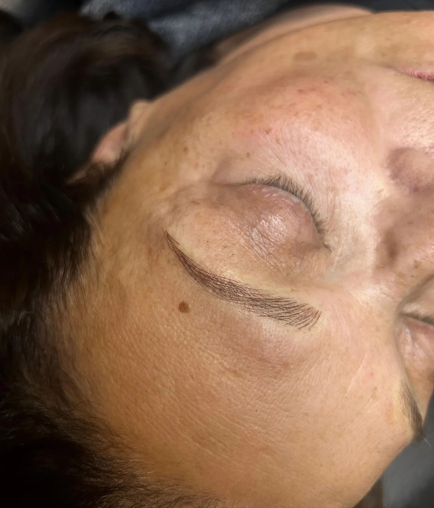 This one&rsquo;s for the eyebrow enthusiasts !!! A super blendy blade &amp; shade on Pat today thank you for the trust and kind words (˶ᵔ ᵕ ᵔ˶) &lsaquo;𝟹

@dharma_tattoo_collective