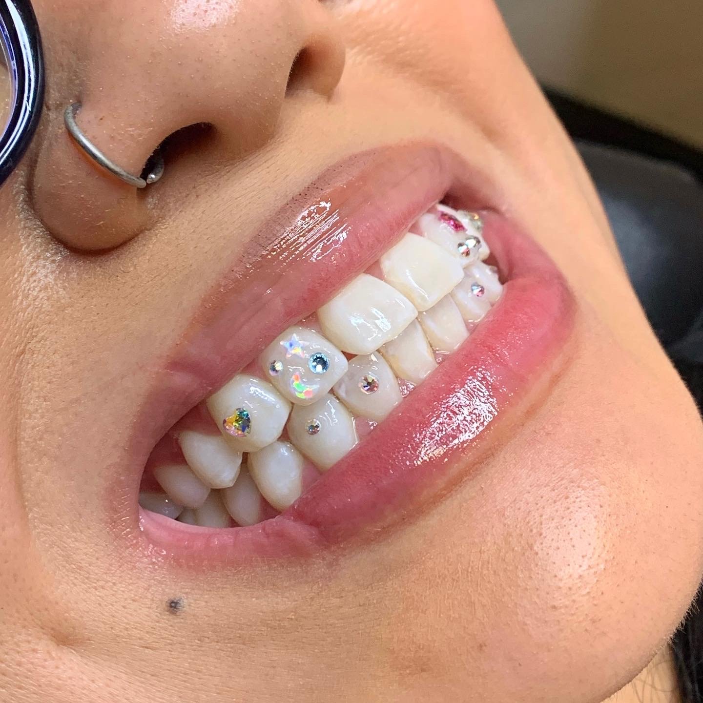 Tooth Gems By Shannon – RANSOM TATTOO GALLERY