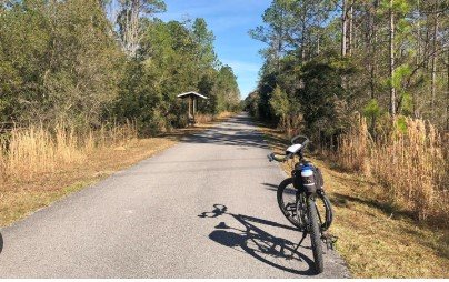 pavedtrail2.jpg