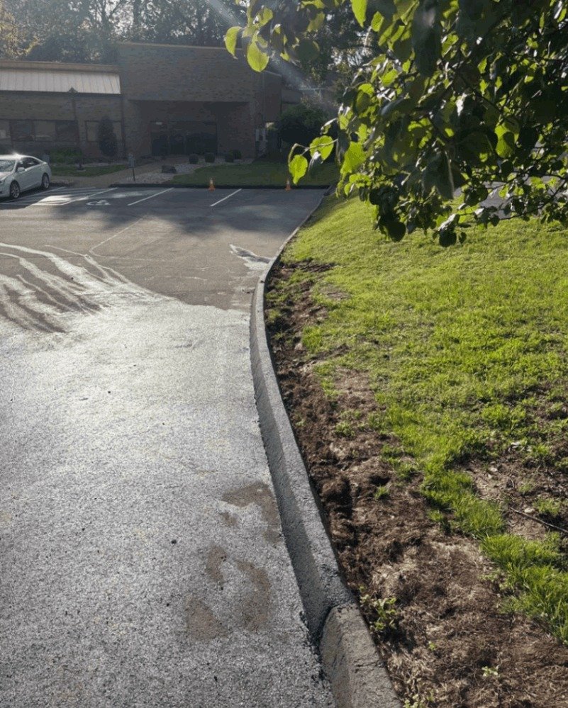 Fixing a damaged curb is one of the easiest ways to facelift your property! Get a free estimate when filling out an online form + include a photo of the area!