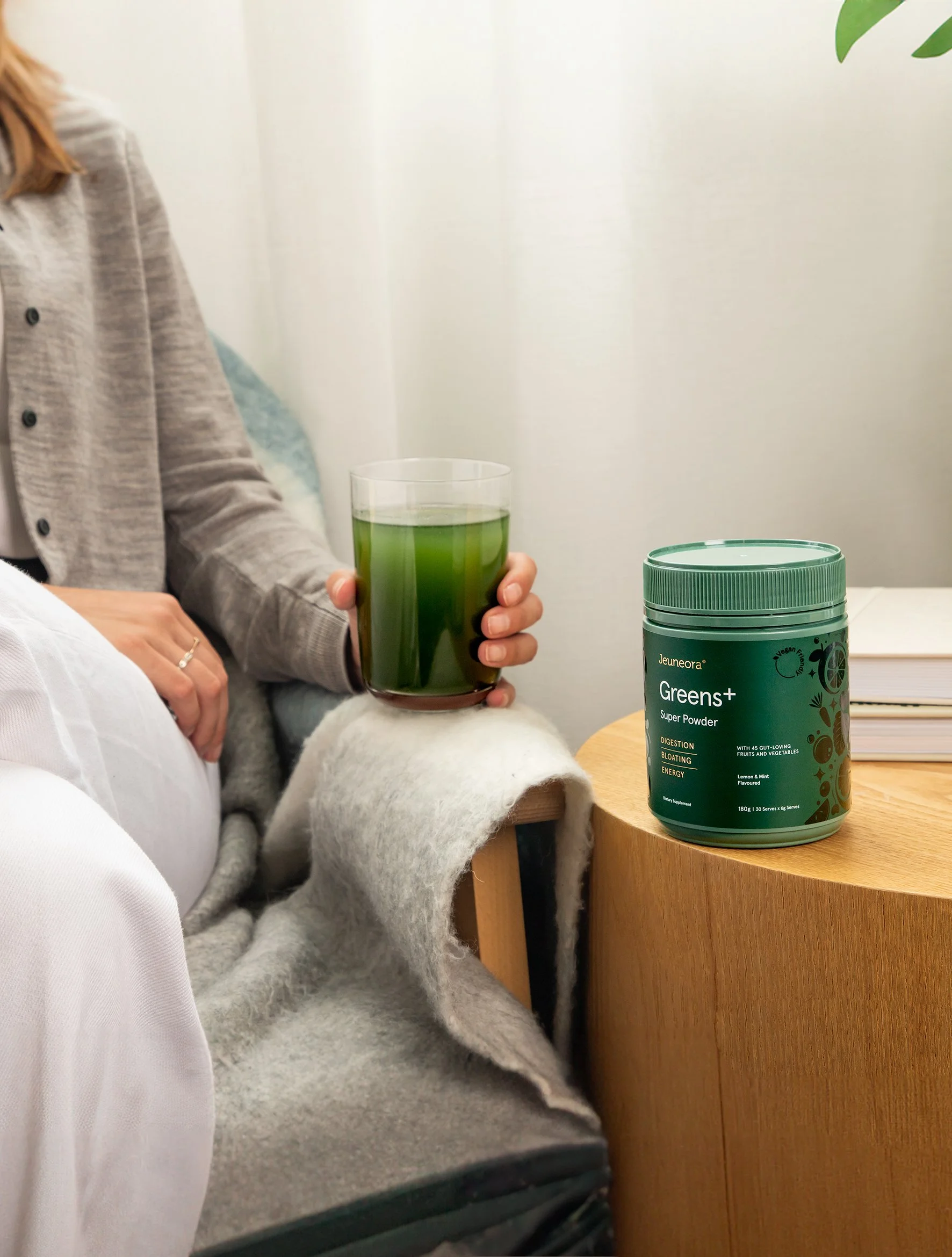 Jeuneora_Greens+-Lifestyle_3673-large.jpg