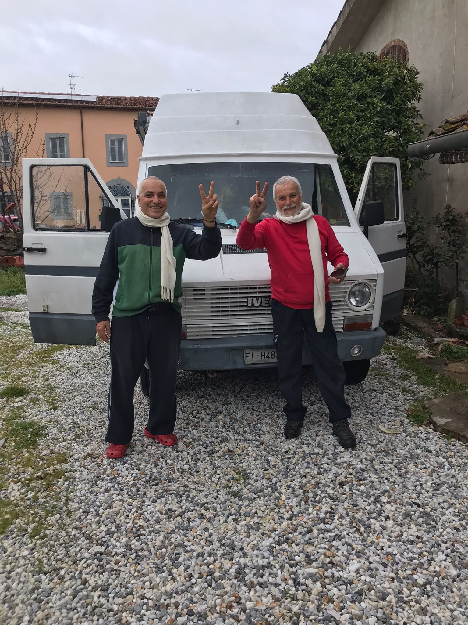 Collegamento con Mario e Antonello da Leopoli