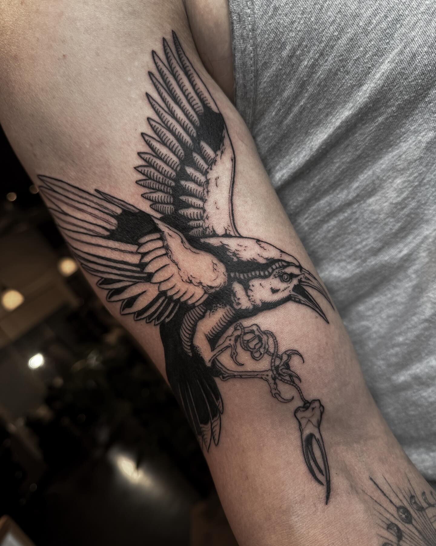 𝐑𝐞𝐥𝐢𝐜.

Thanks so much Chris! Made @oldcrowtattoo 

.
.
.
.
.
#blackworkers #blackworkerssubmission #blackworktattoo #occulttattoo #crowtattoo #engravingtattoo #tttism