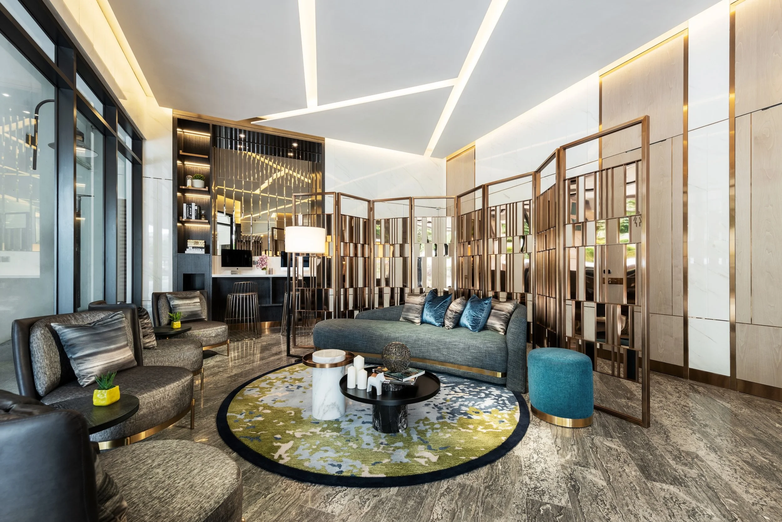 Lounge 01-00 E  copy.jpeg