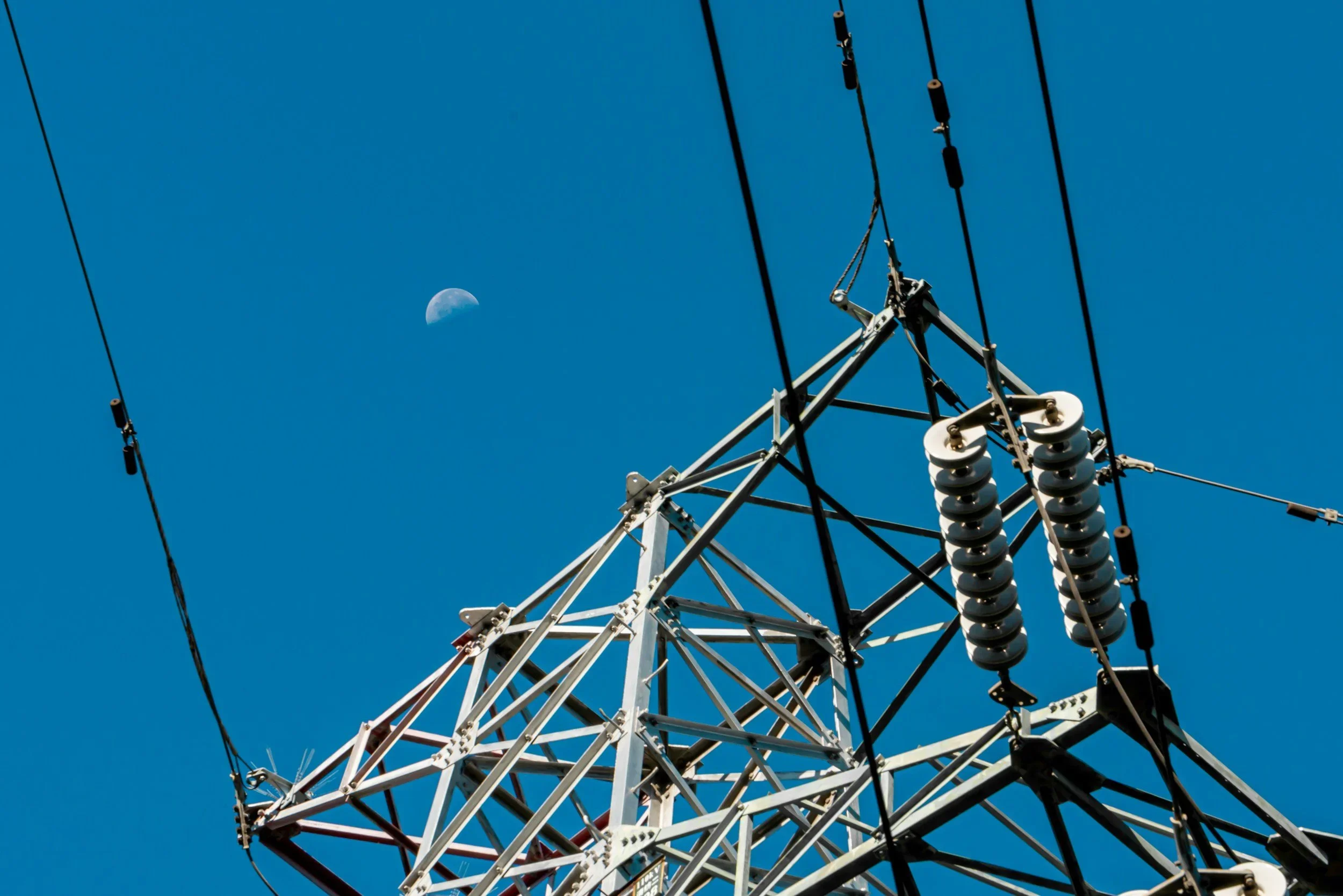 Dr. Nyangon Co-Authors New Study Advancing Electricity Price Forecasting in Renewable-Dominated Markets