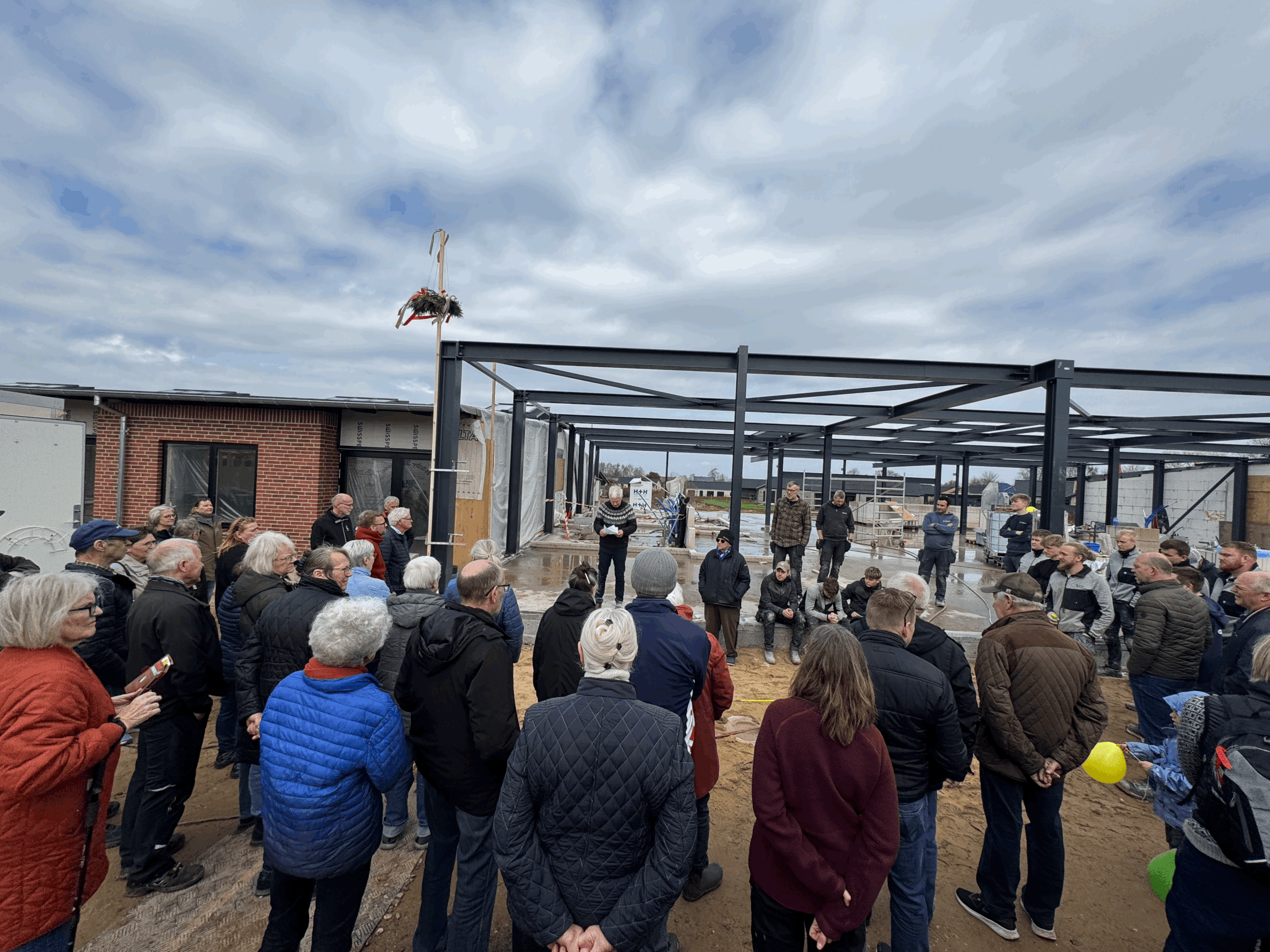 Stort fremmøde til rejsegilde