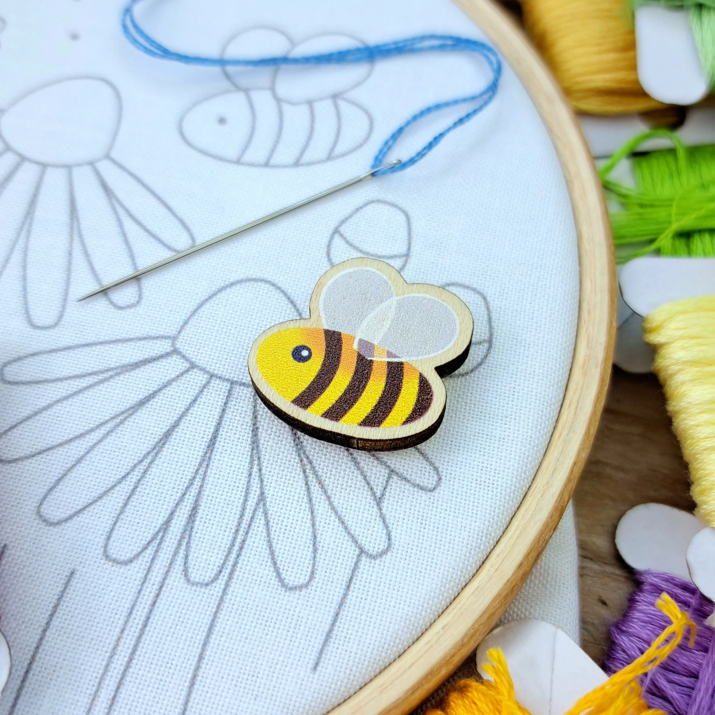 Bee Needle Minder 3.jpg