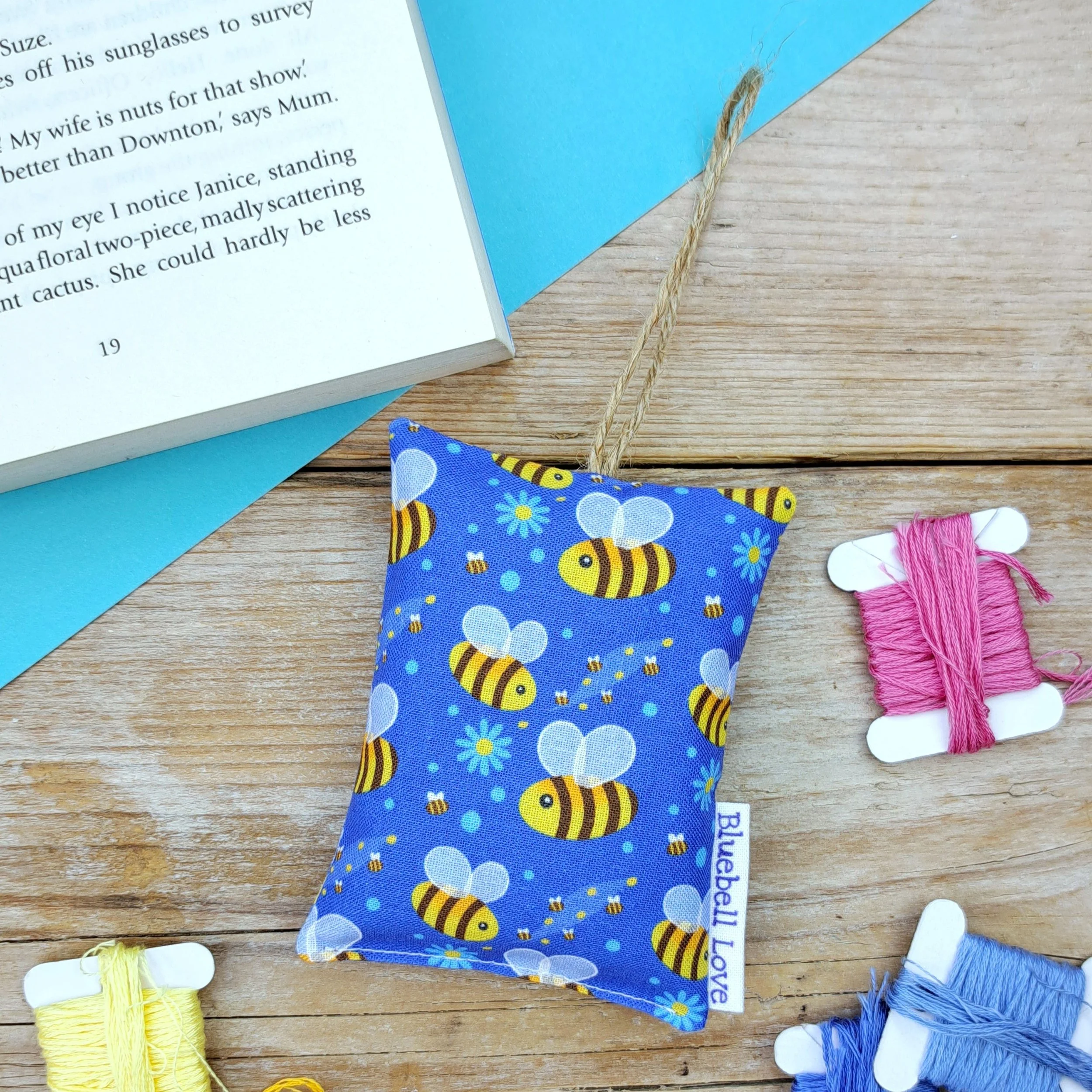 Bee Lavender Bag 2.jpg