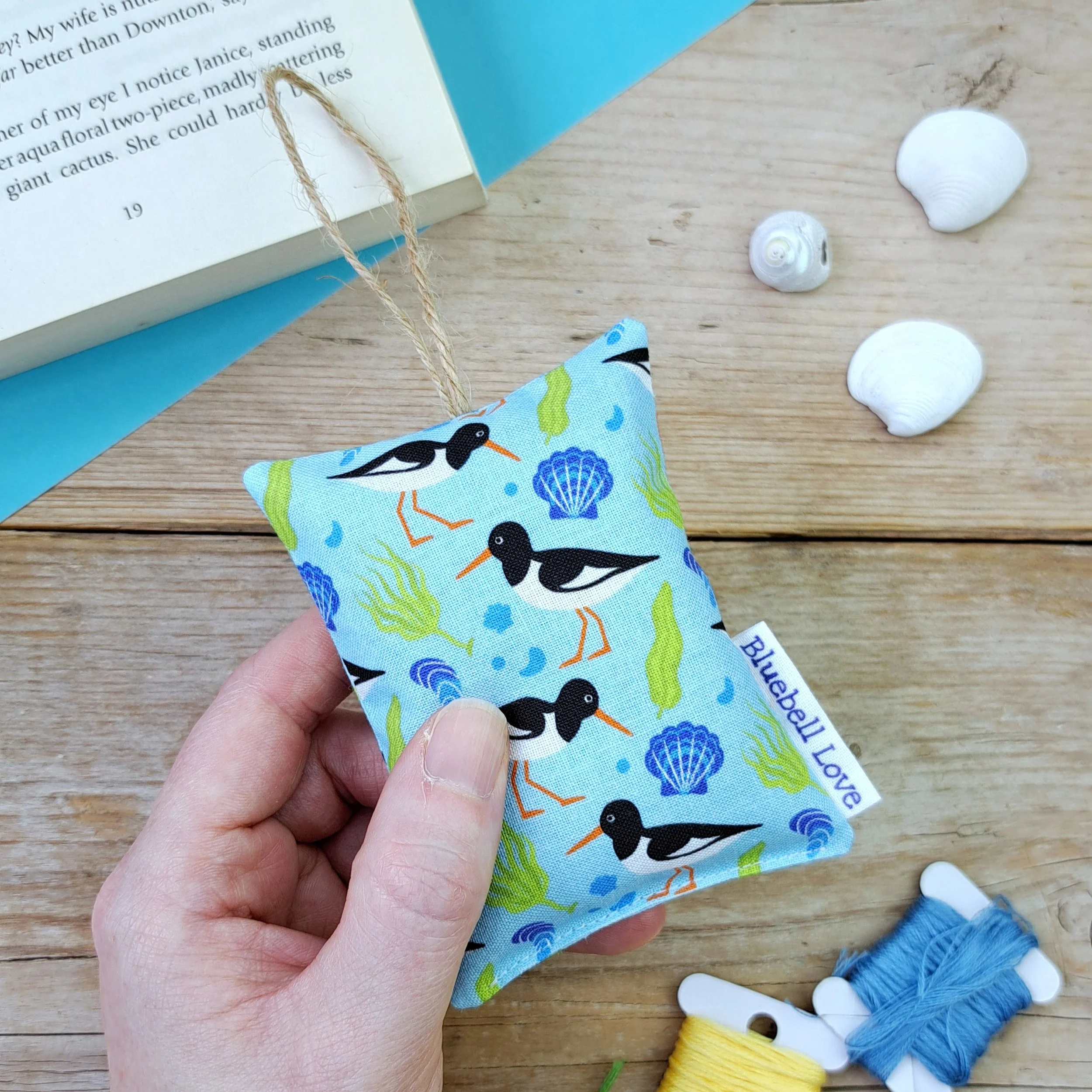 Oyster catcher Lavender Bag 6.jpg