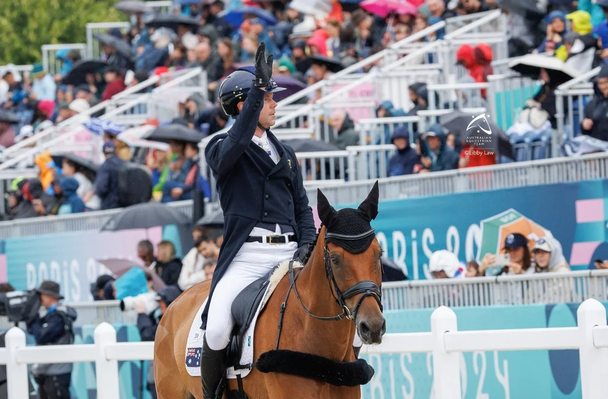 The wave Dressage.jpg
