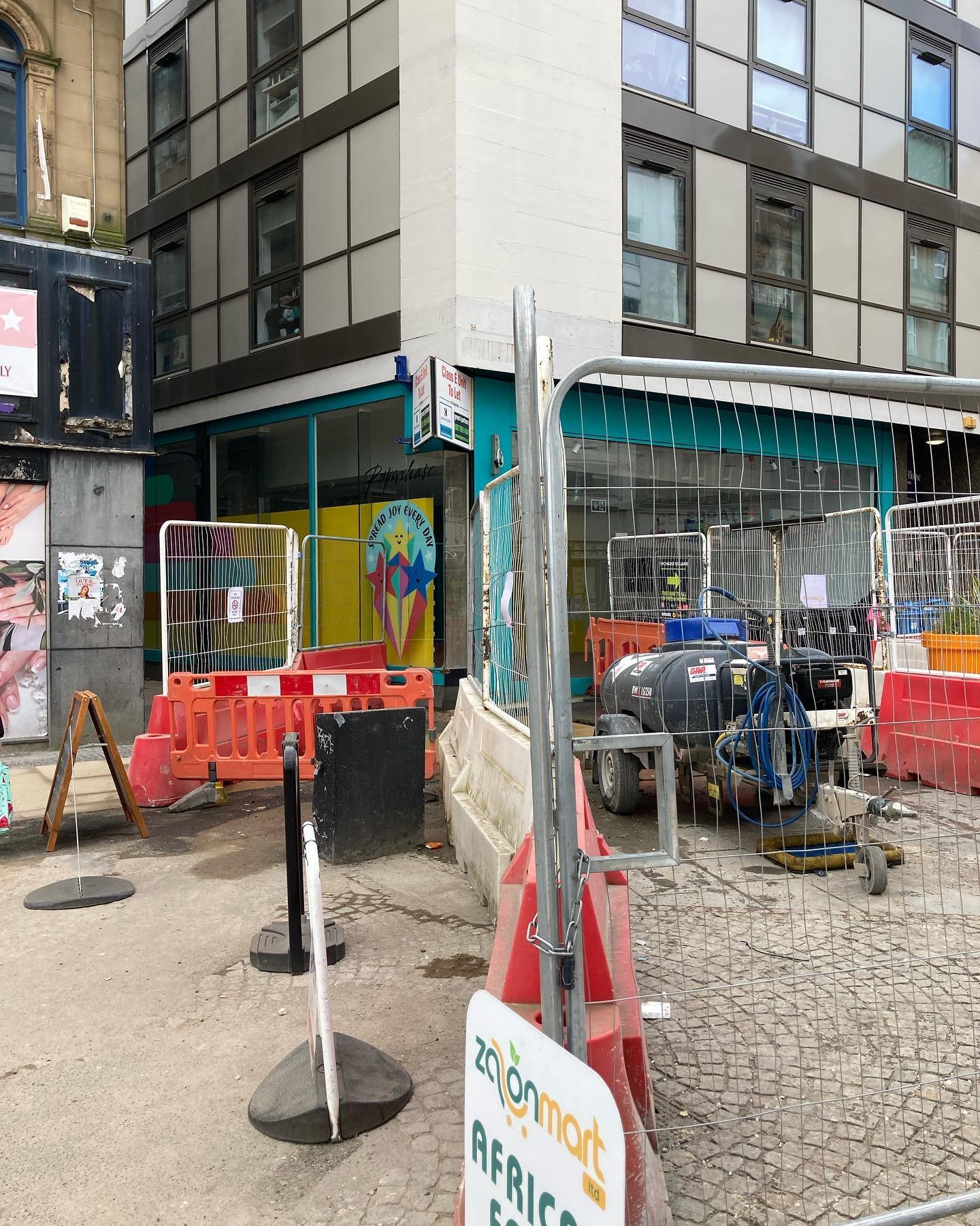 FEAR NOT GOOD PEOPLE OF SHEFFIELD!

The works on Fargate are now around the entrance to Chapel Walk in a Major Way today but you CAN still get to us from Fargate, past the barriers. Alternatively, the end of Chapel Walk opposite the Crucible is total