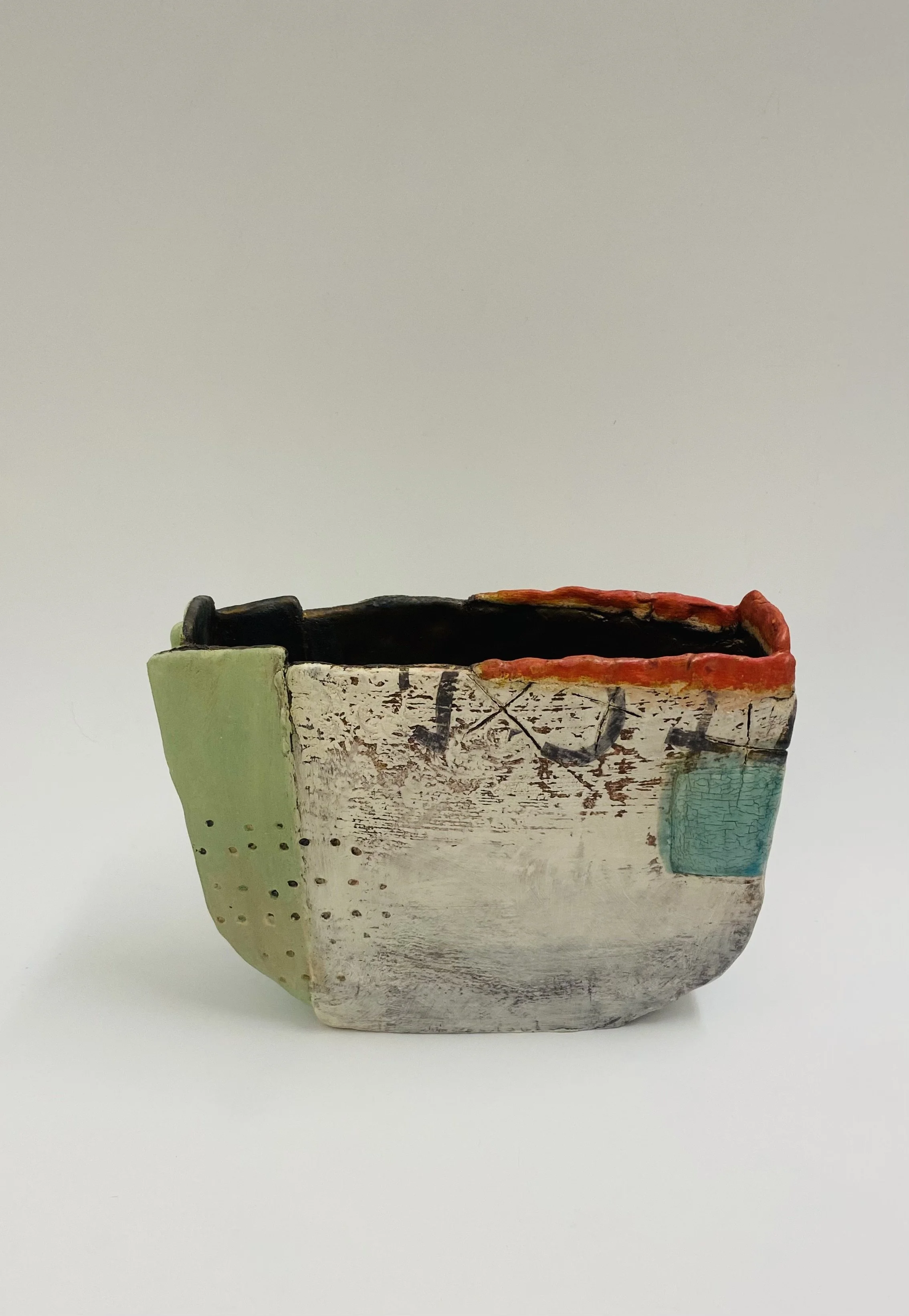 'Amsterdam' Craig Underhill ceramic L19cm W11cm H21cm