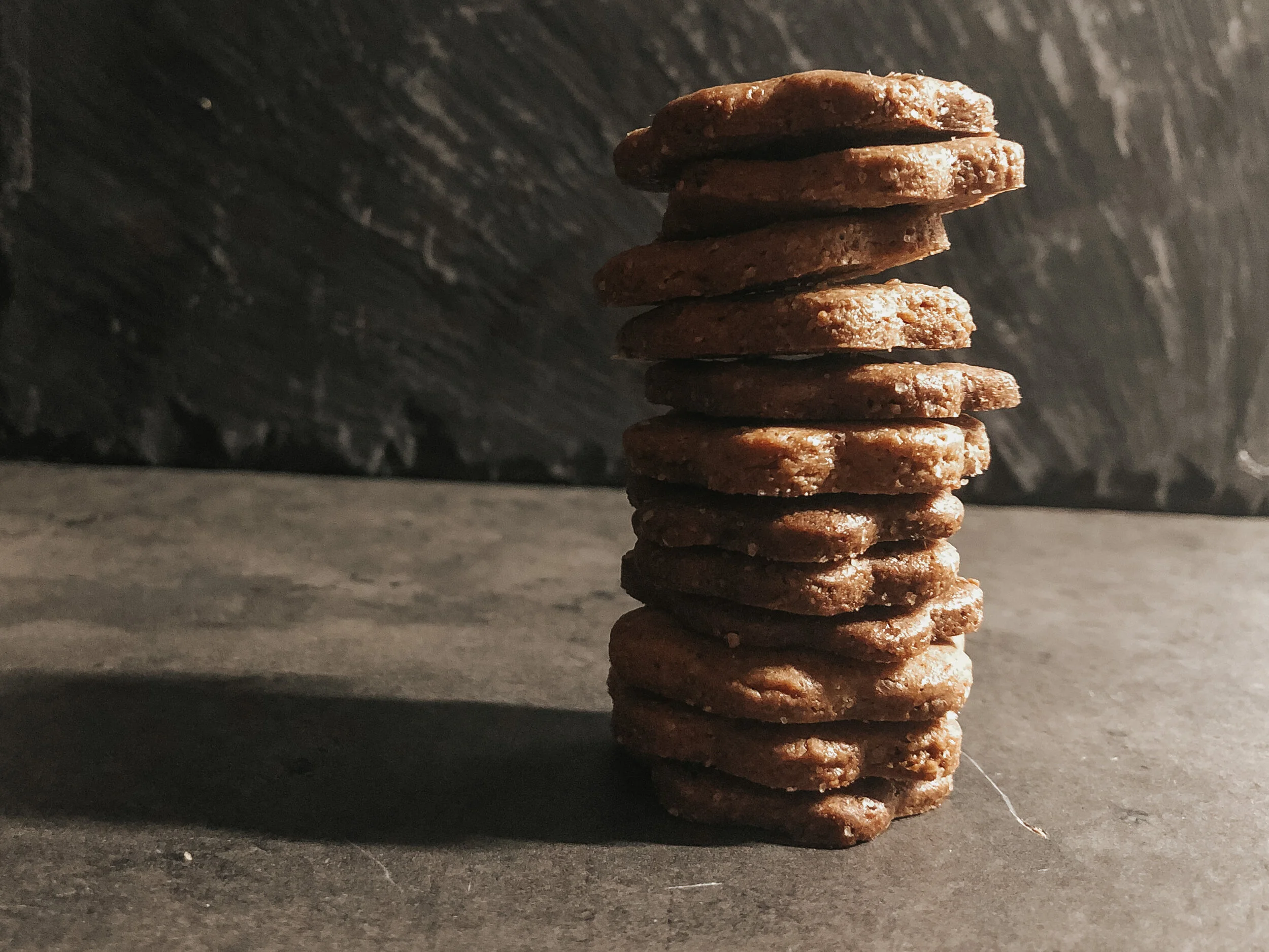 Biscotti con frolla senza glutine all'olio con farina di grano saraceno