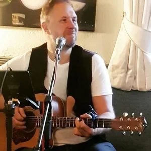 Marrow + Simon Brady🎤🍖