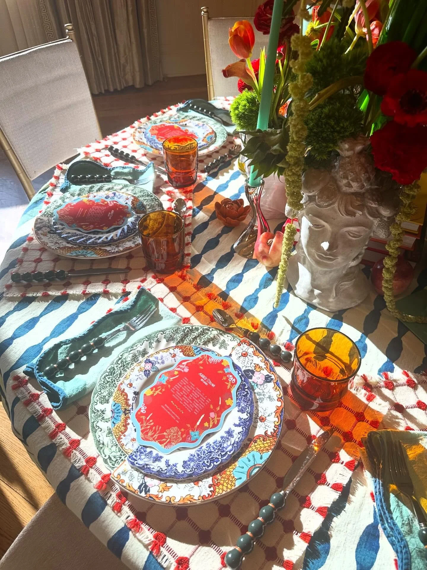 🌼🪻🌺@kappatablescapes luncheon this past month, mixing 2 of my favorite things&hellip; tablescapes &amp; design!