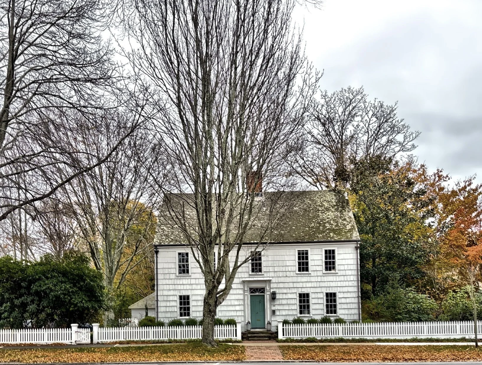 East Hampton White House Image Printed at your CVS Store