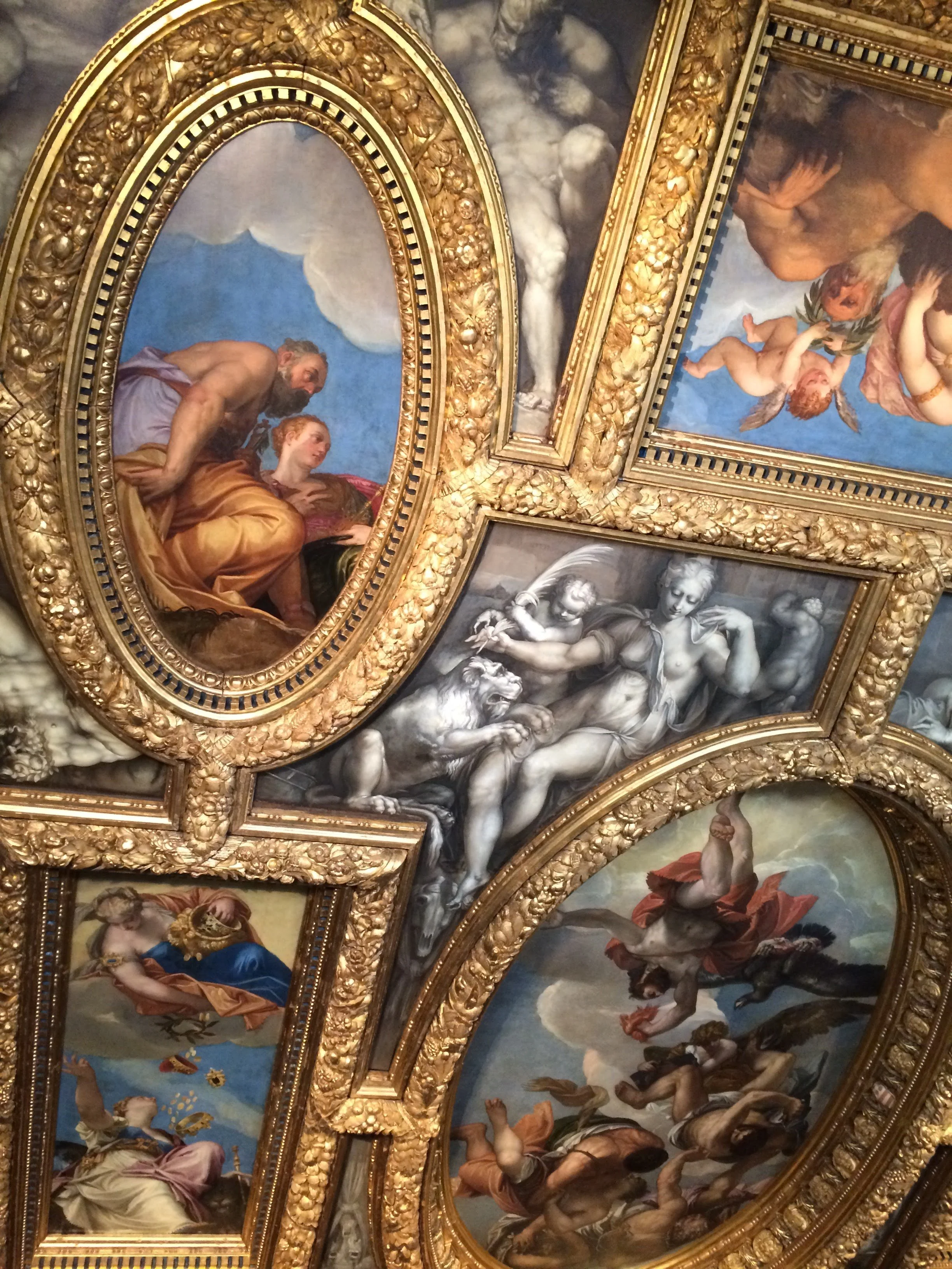  These amazing paintings grace the ceiling inside the ornate Doge’s Palace. 