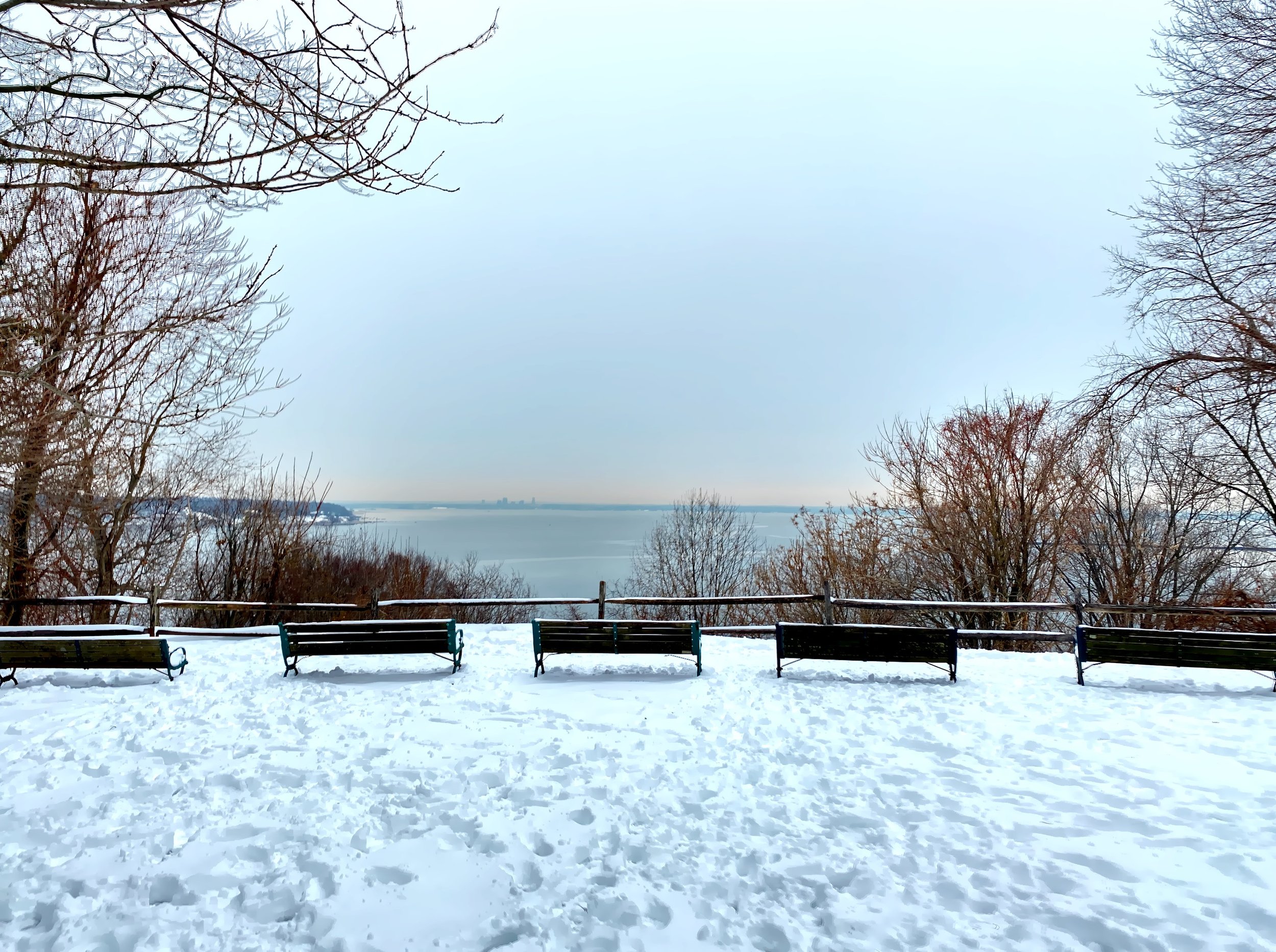  Memorial Park at the end of Sea Cliff Avenue was the site of a long-gone hotel. 