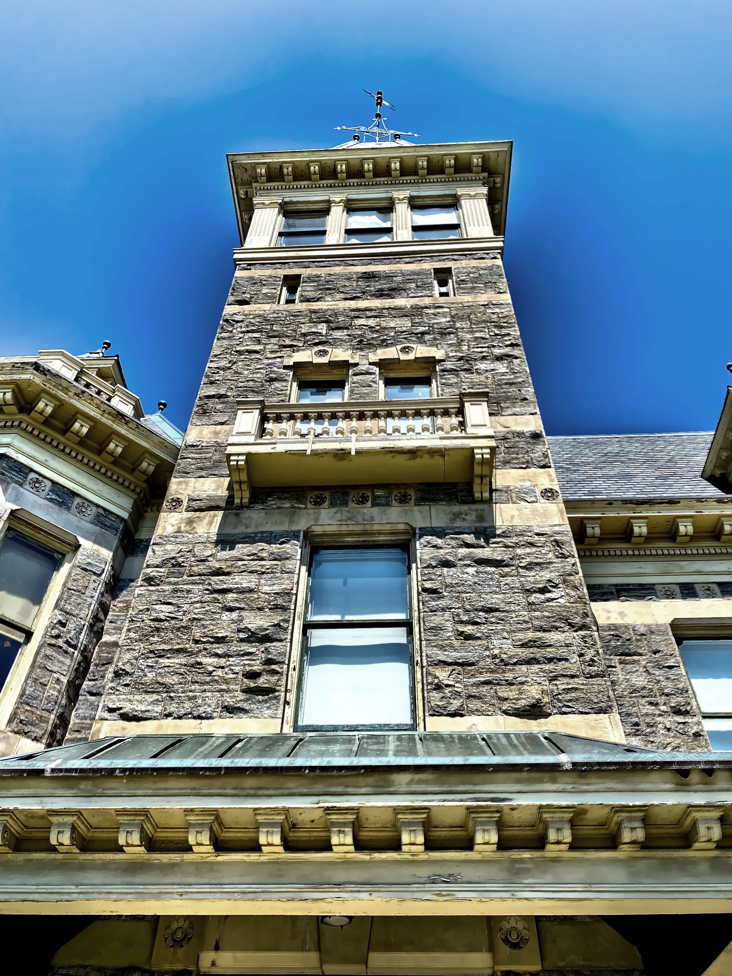 Looking up at the observation tower as you enter the house 