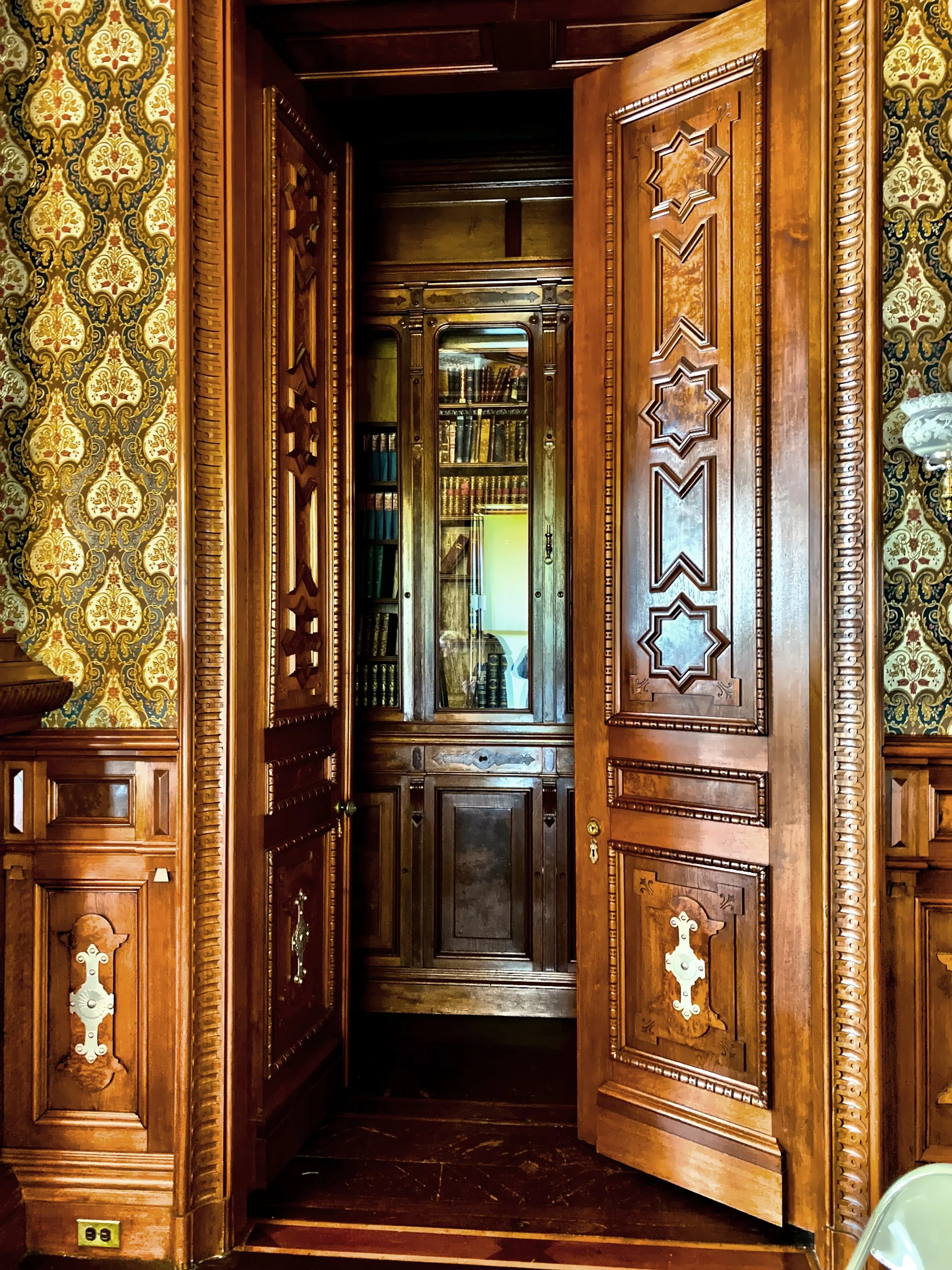  This is the concealed rare book vault in the Library, which also had drawers for manuscripts. 