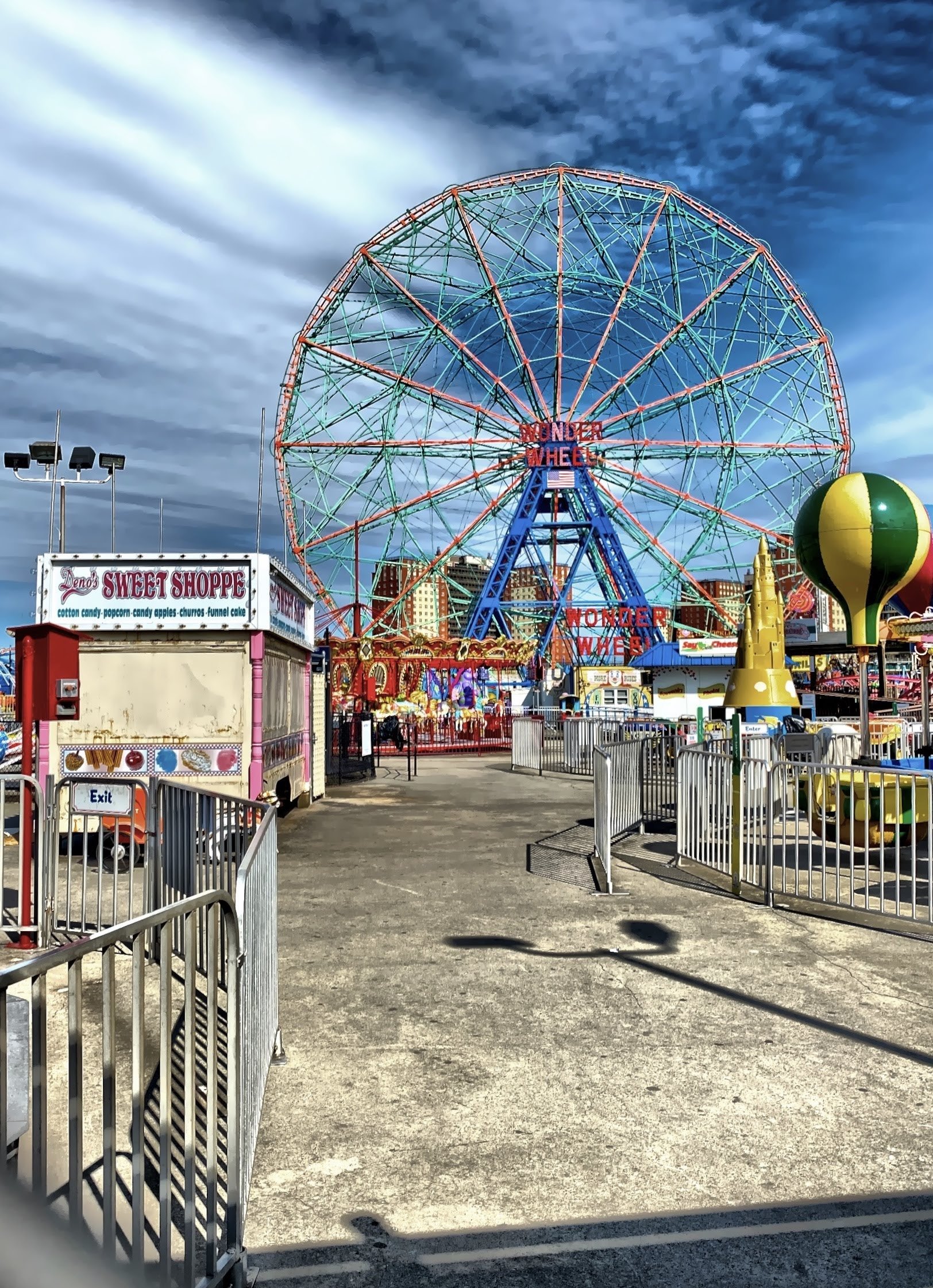  The Wonder Wheel opened in 1920 