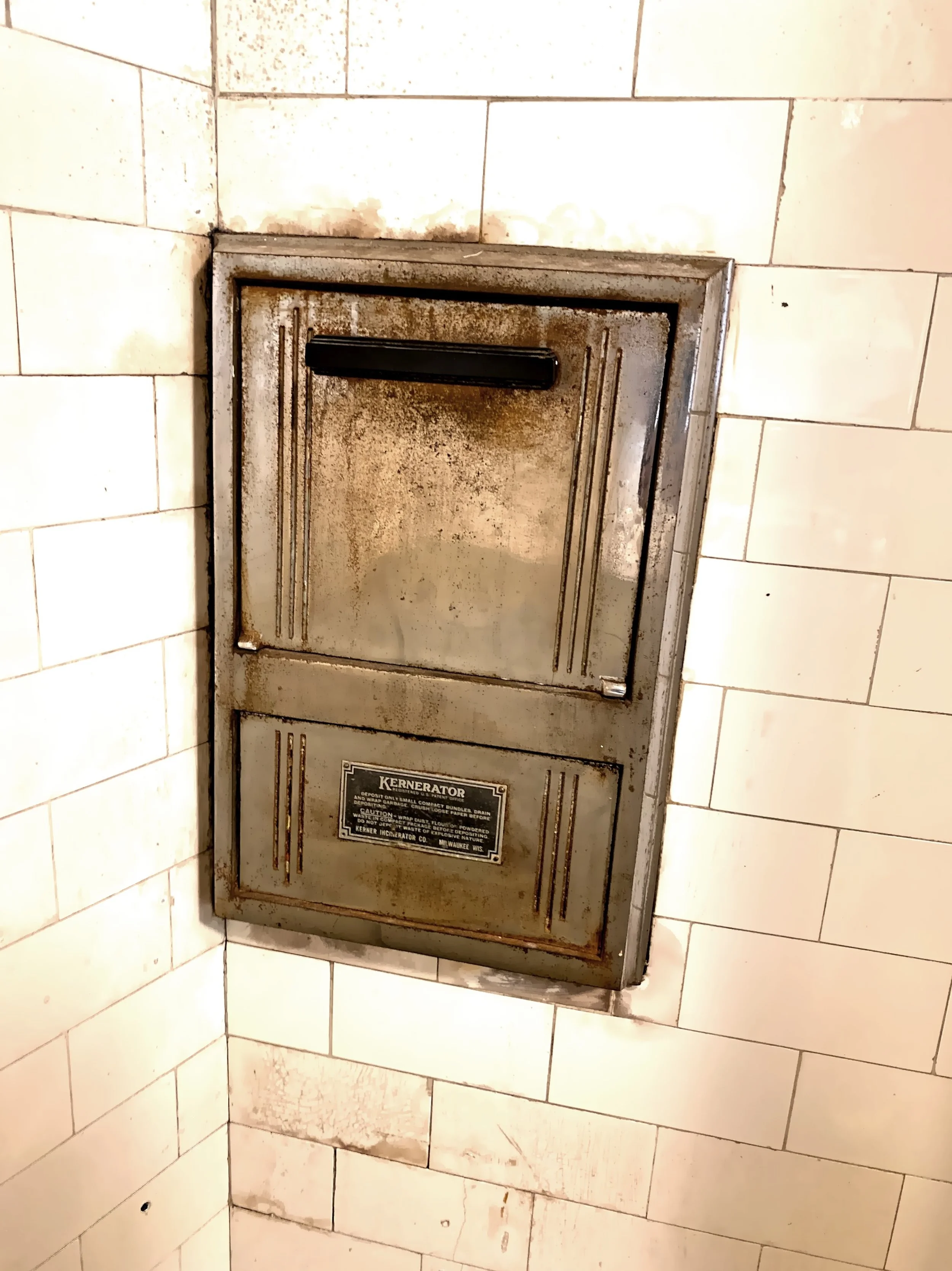  A vintage Kernerator in the butler’s pantry 