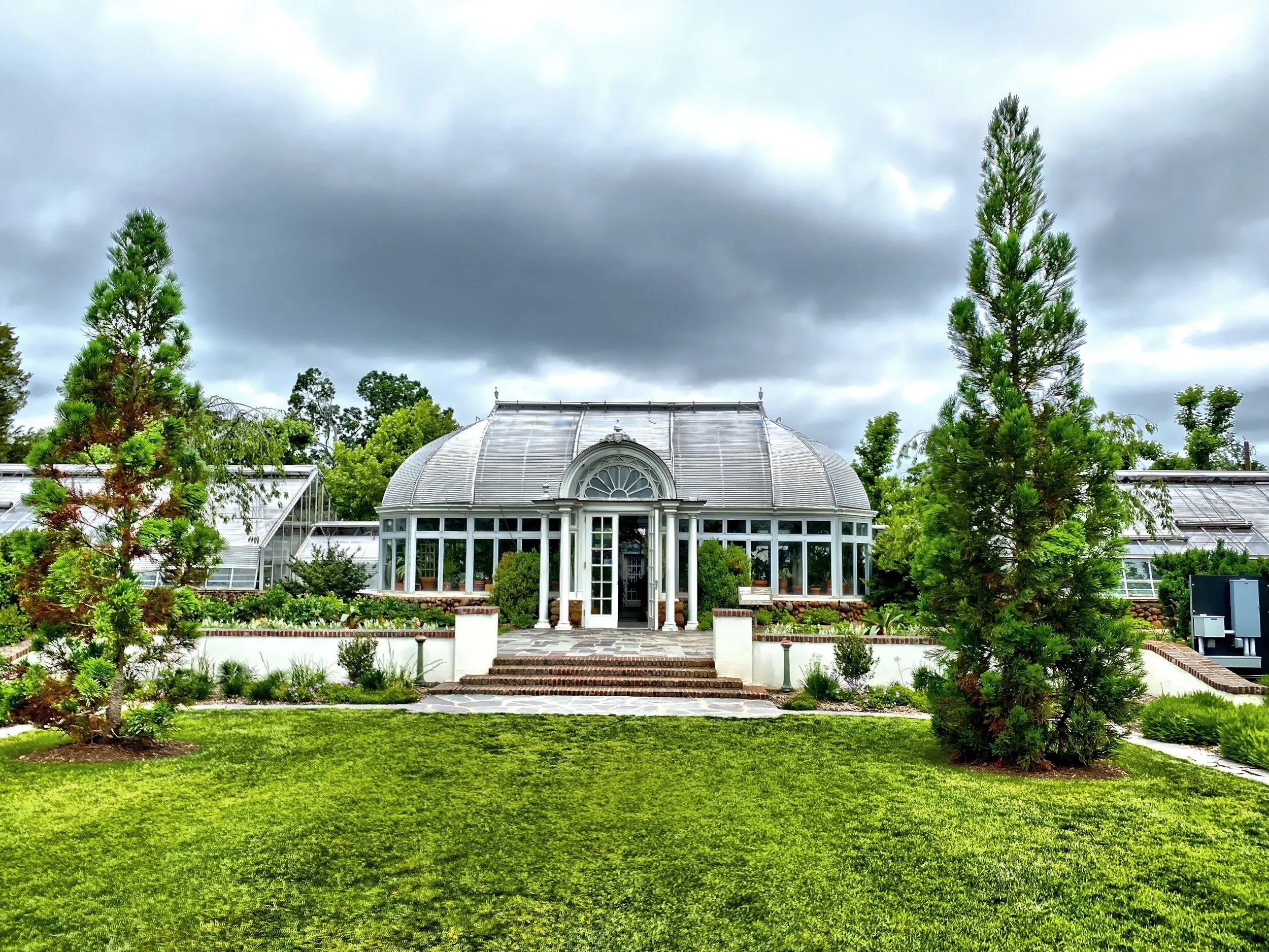  This is the Lord &amp; Burnham main greenhouse, was completed in 1913. 