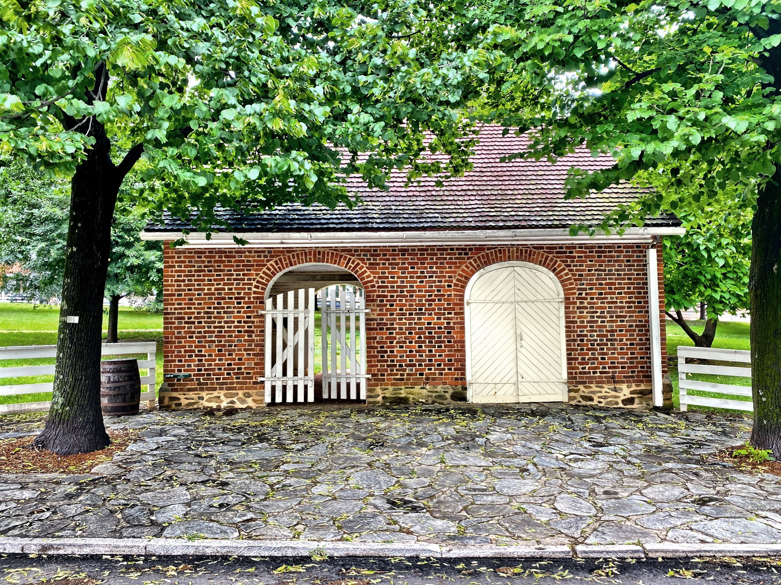  This is the Market-Fire Engine House on the Square, constructed in 1803 and reconstructed in 1955. 