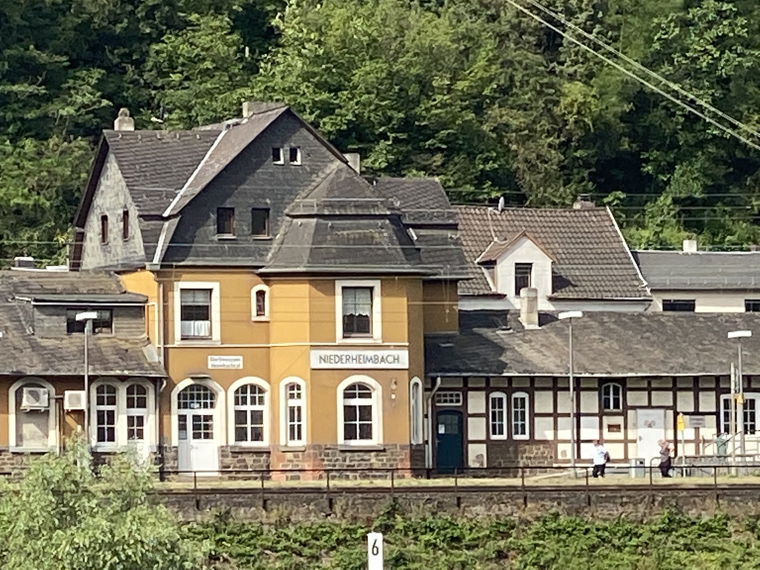  A few buildings in Niederheimbach 