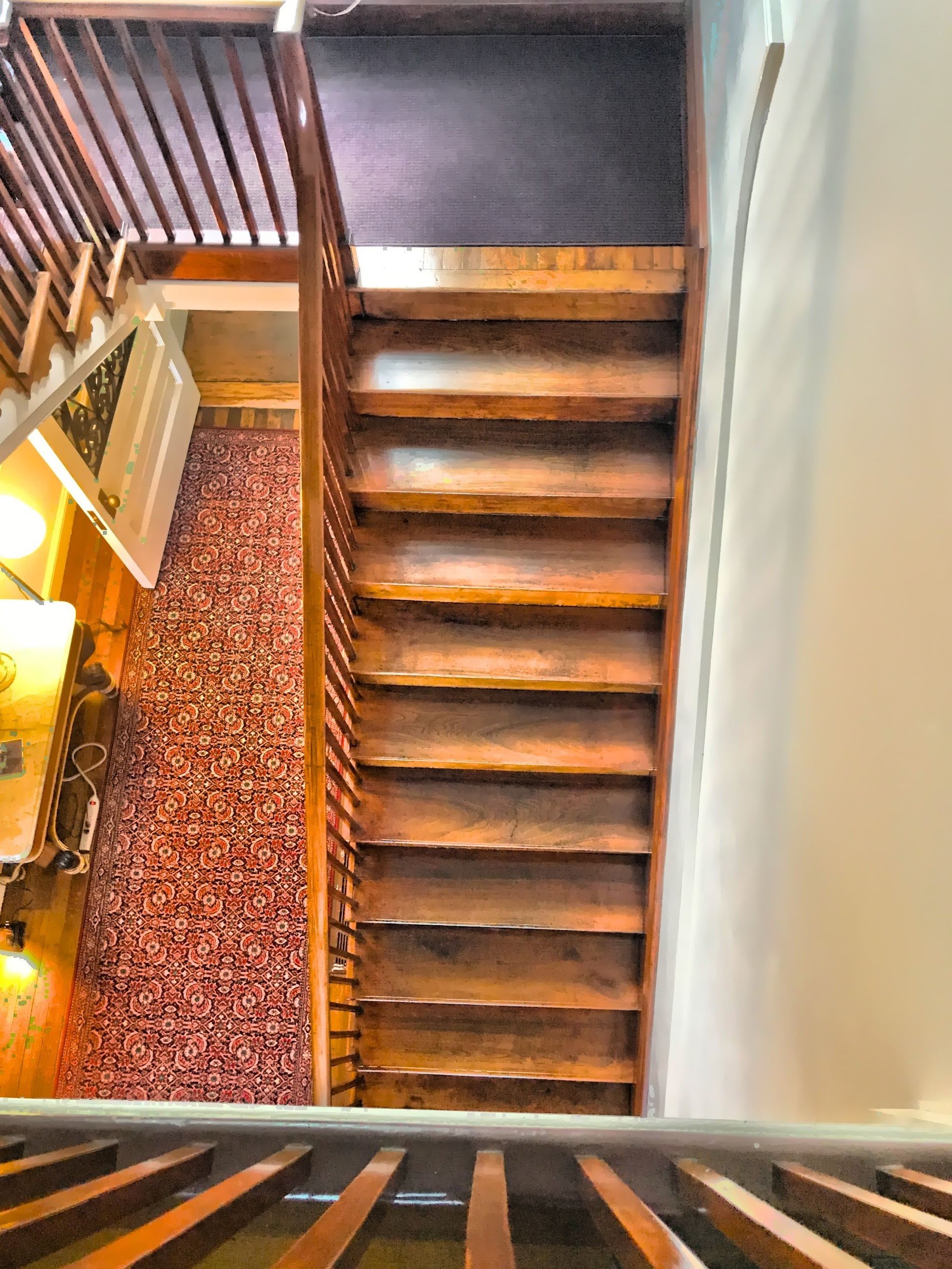  The staircase to the second floor 