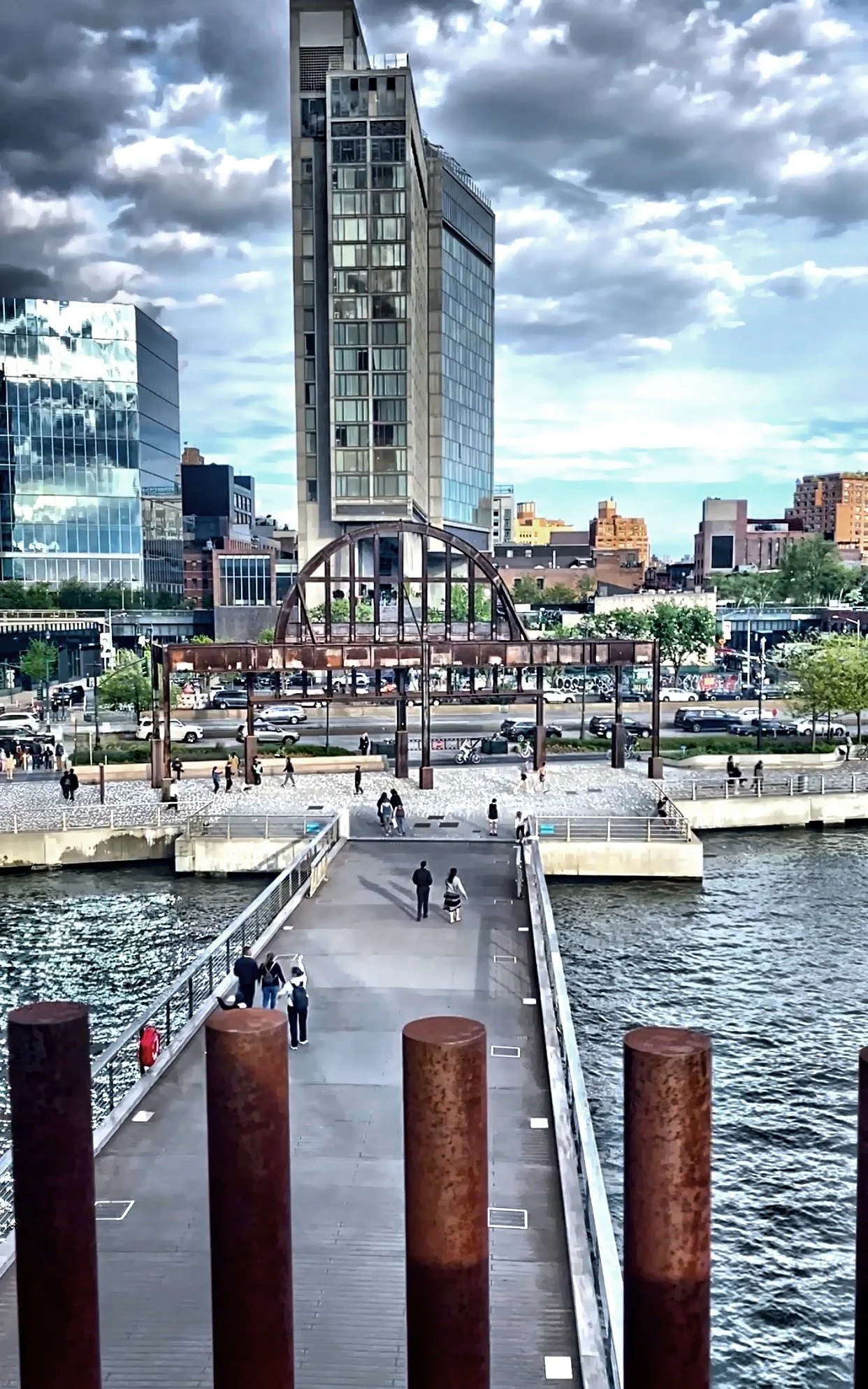  The metal structure near the southern entrance to Little Island was once Pier 54.  This is where the Titanic survivors arrived on the Carpathia.  The ship made its first stop Pier 59, where the Titanic was suppose to dock, to drop off the Titanic li