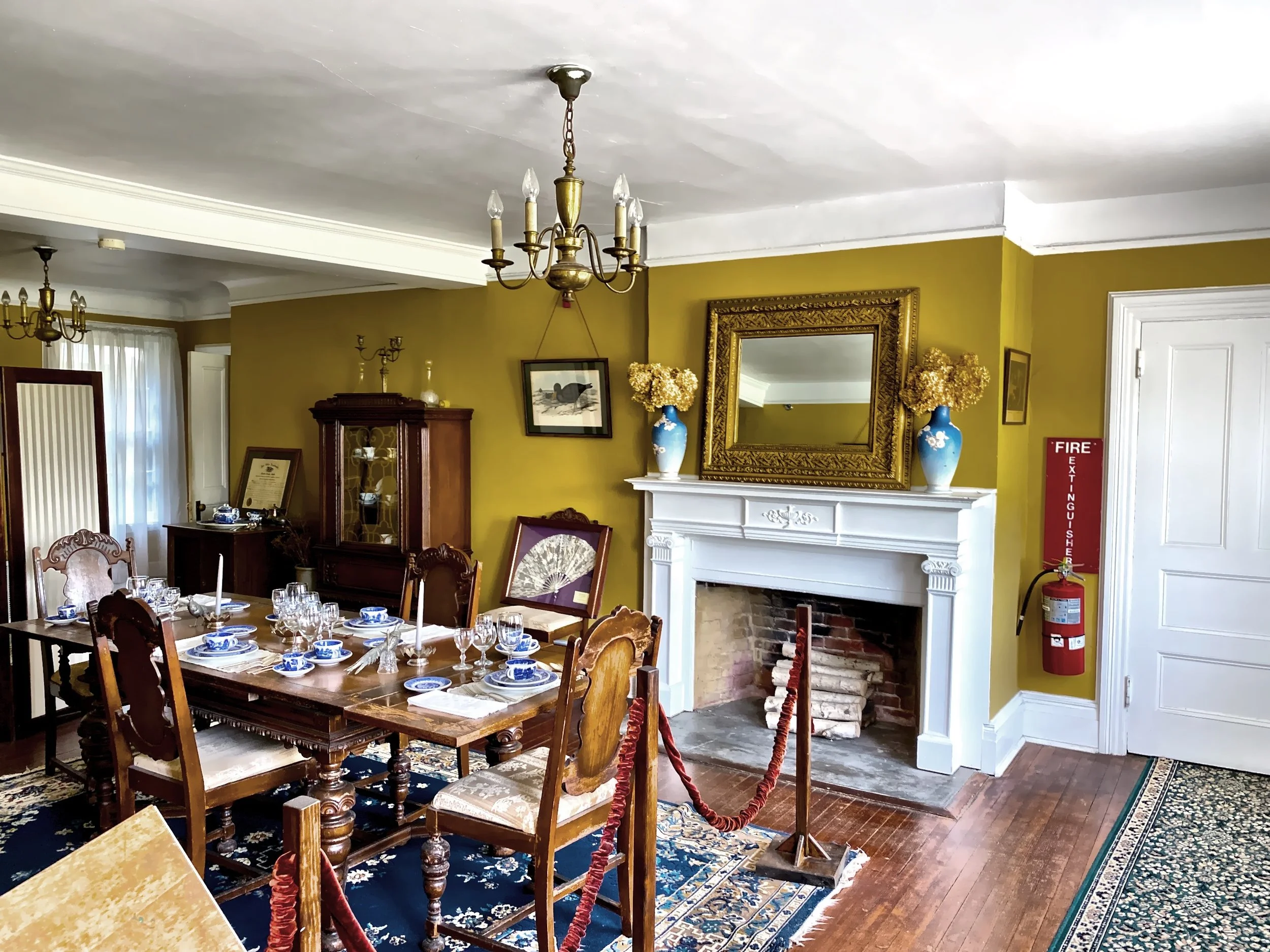  The ladies’ dining room 