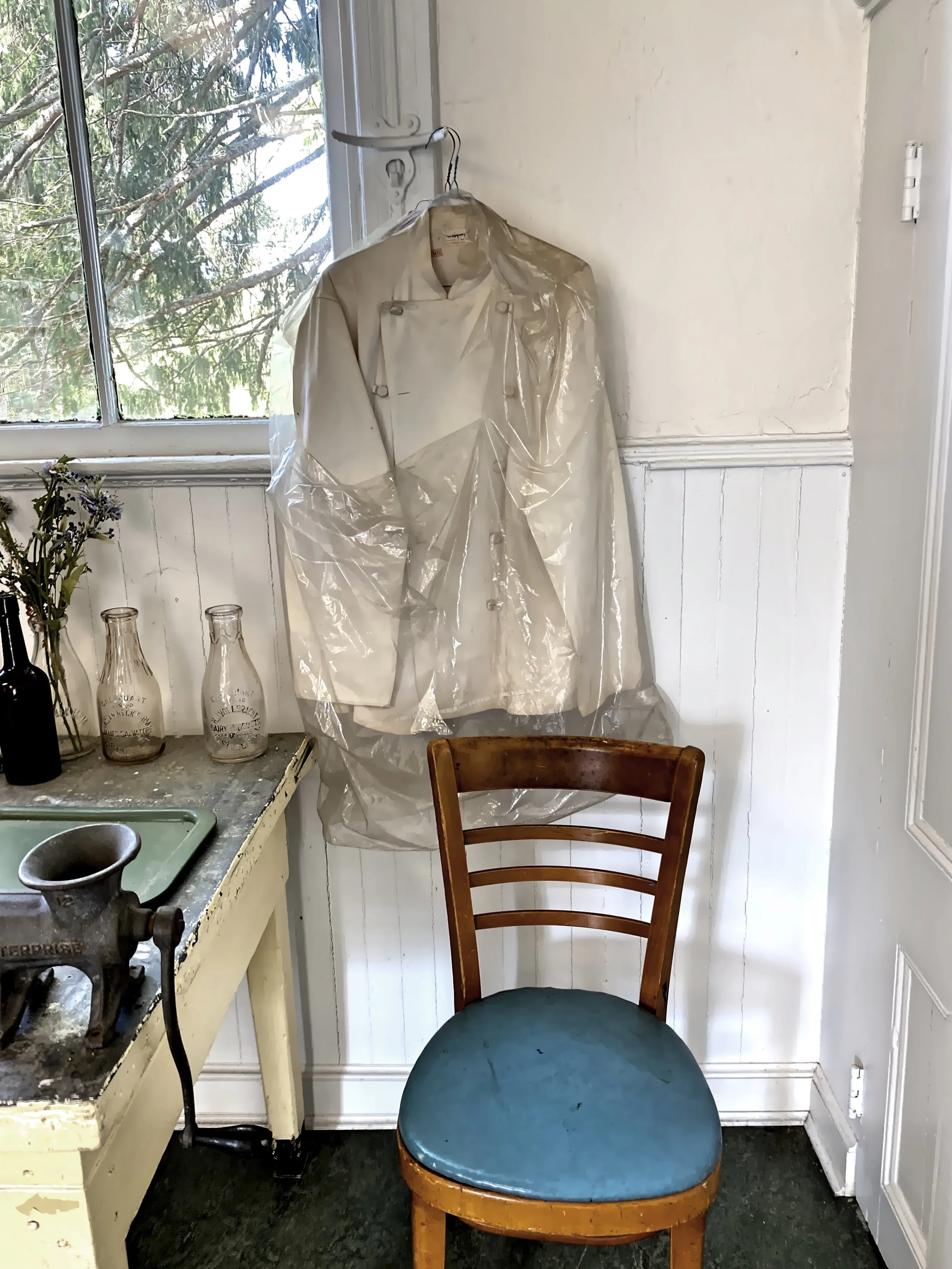 The chefs uniform 