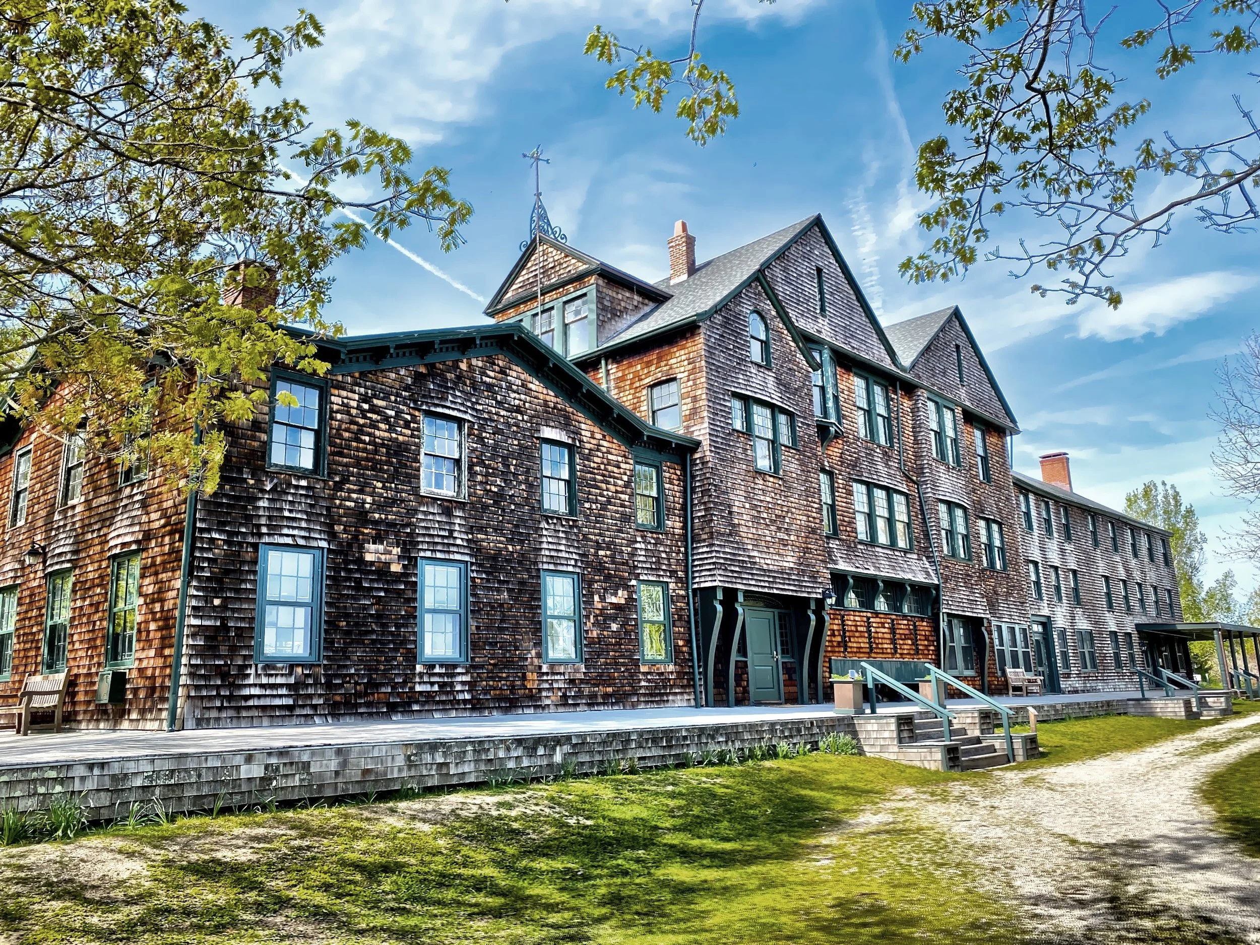  The main club house 