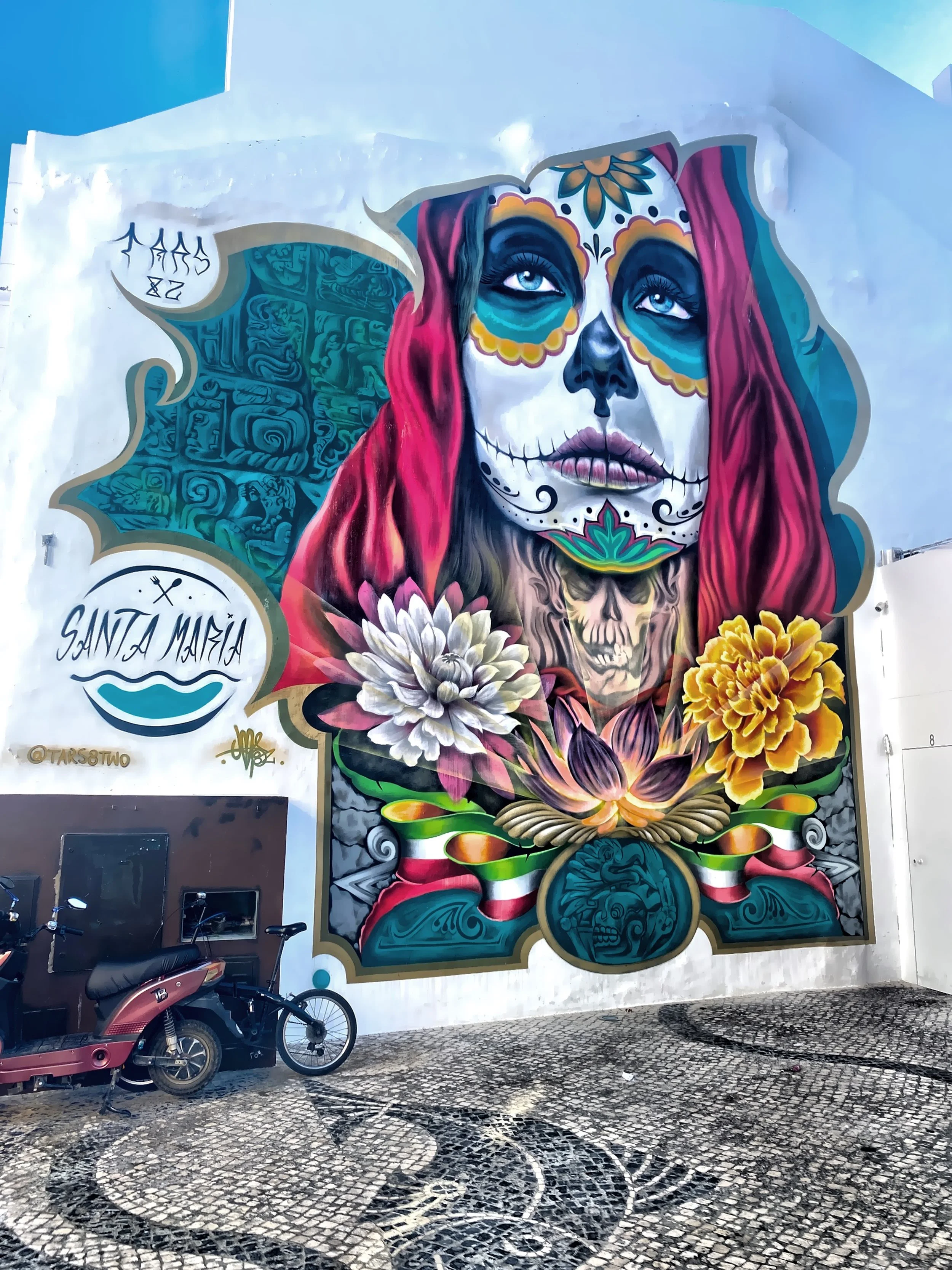  Local grafiti art 