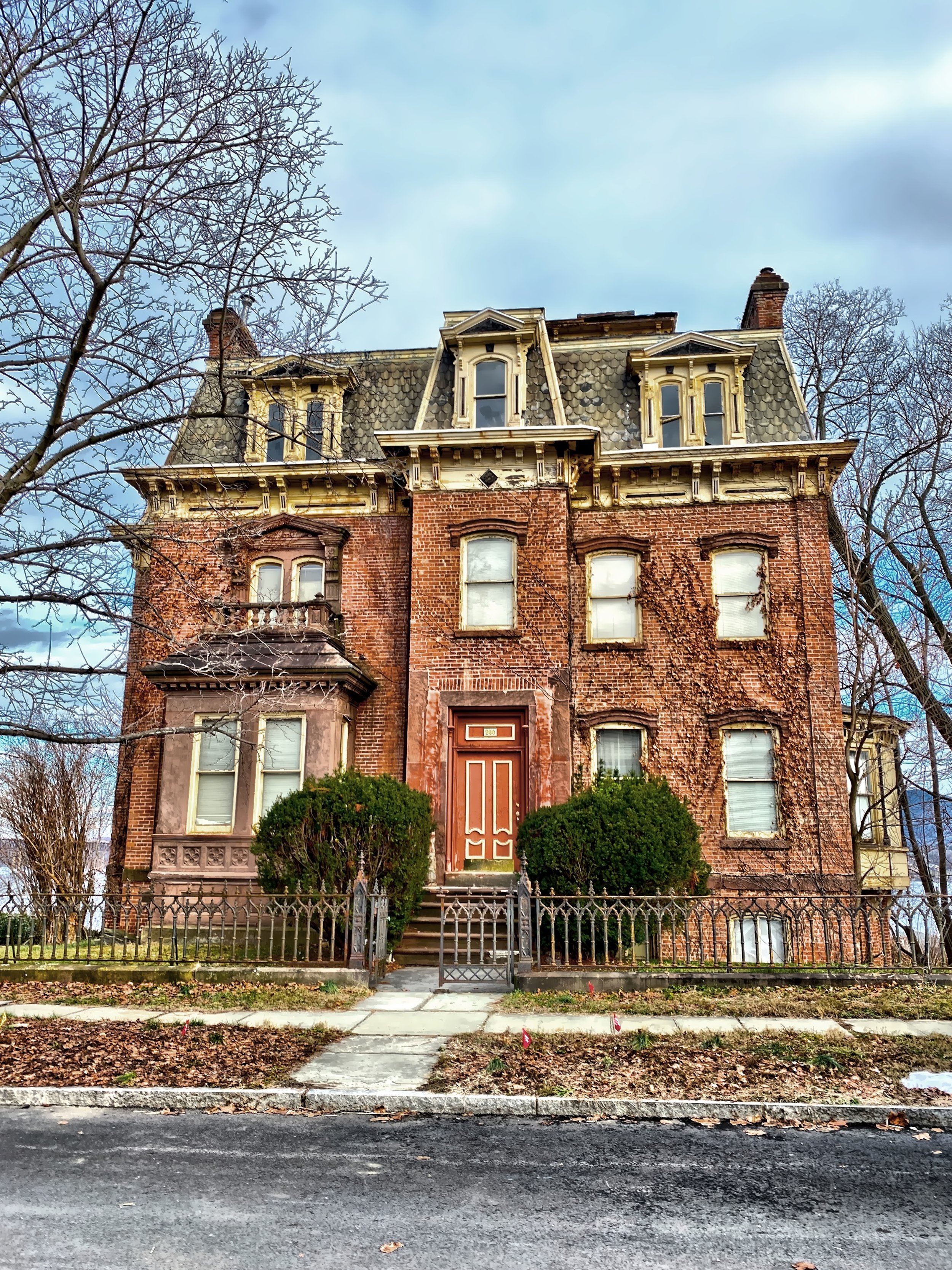  230 Montgomery Street 