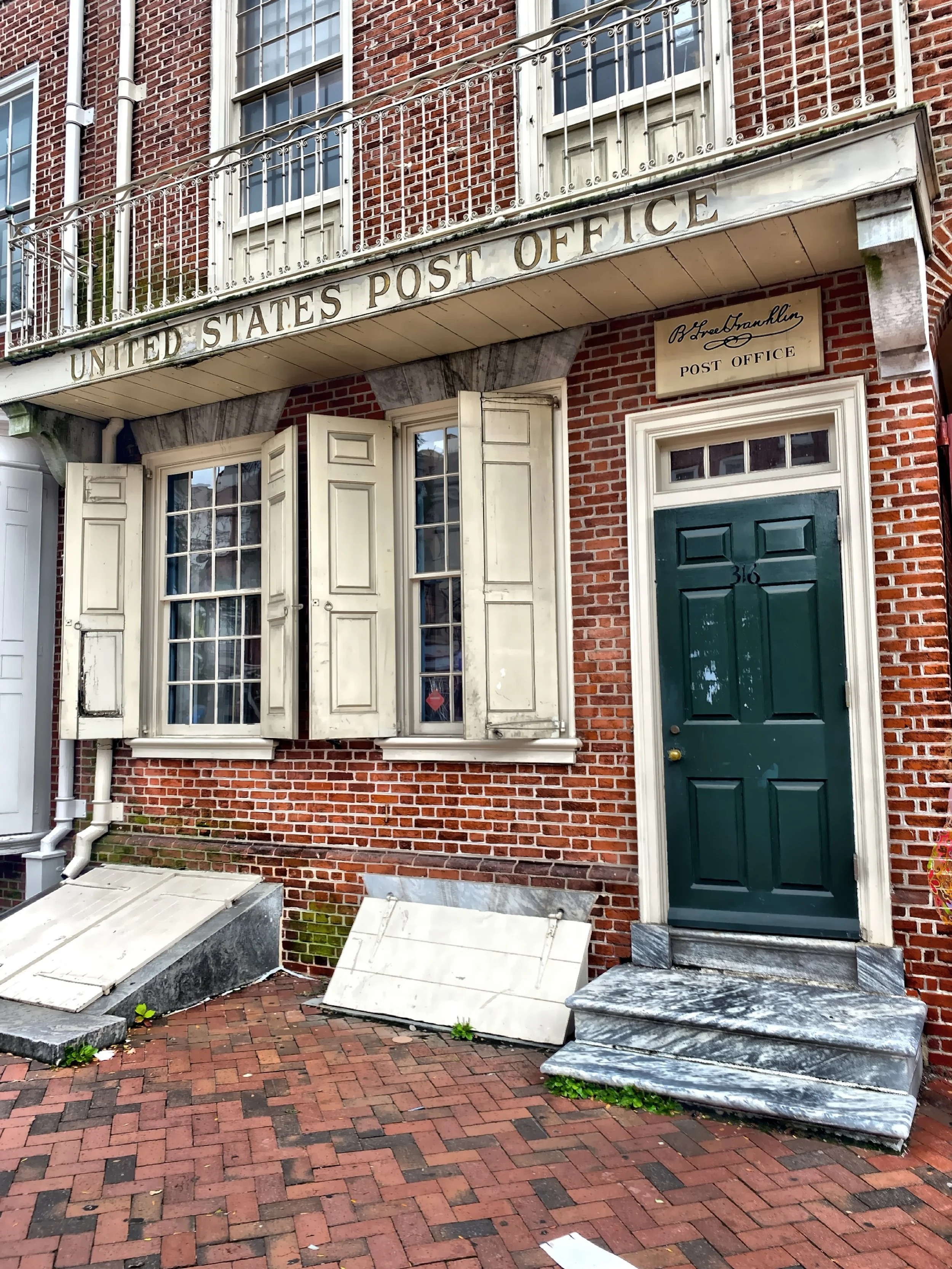  B Free Franklin Post Office 