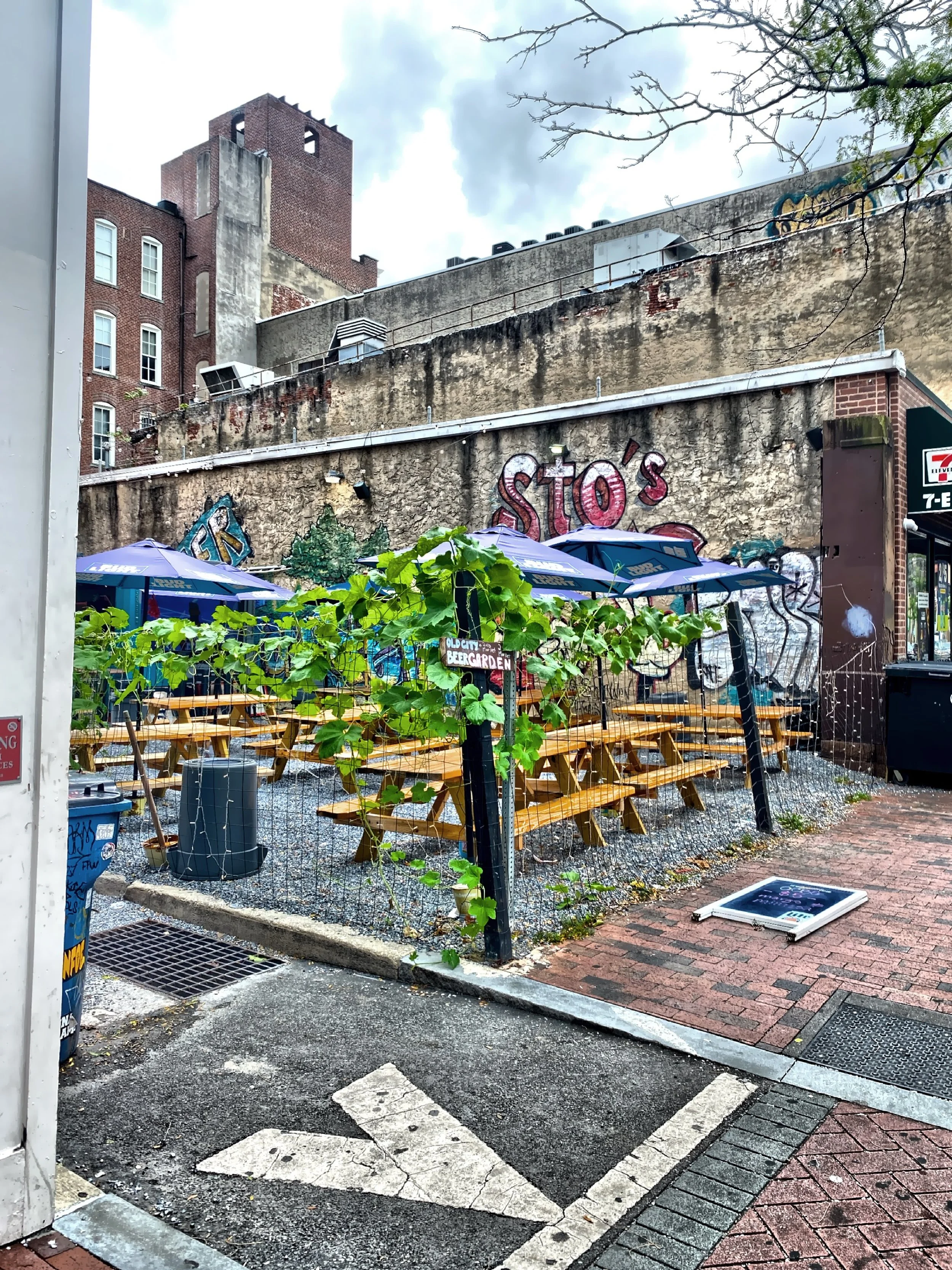  Old City Beer Garden 