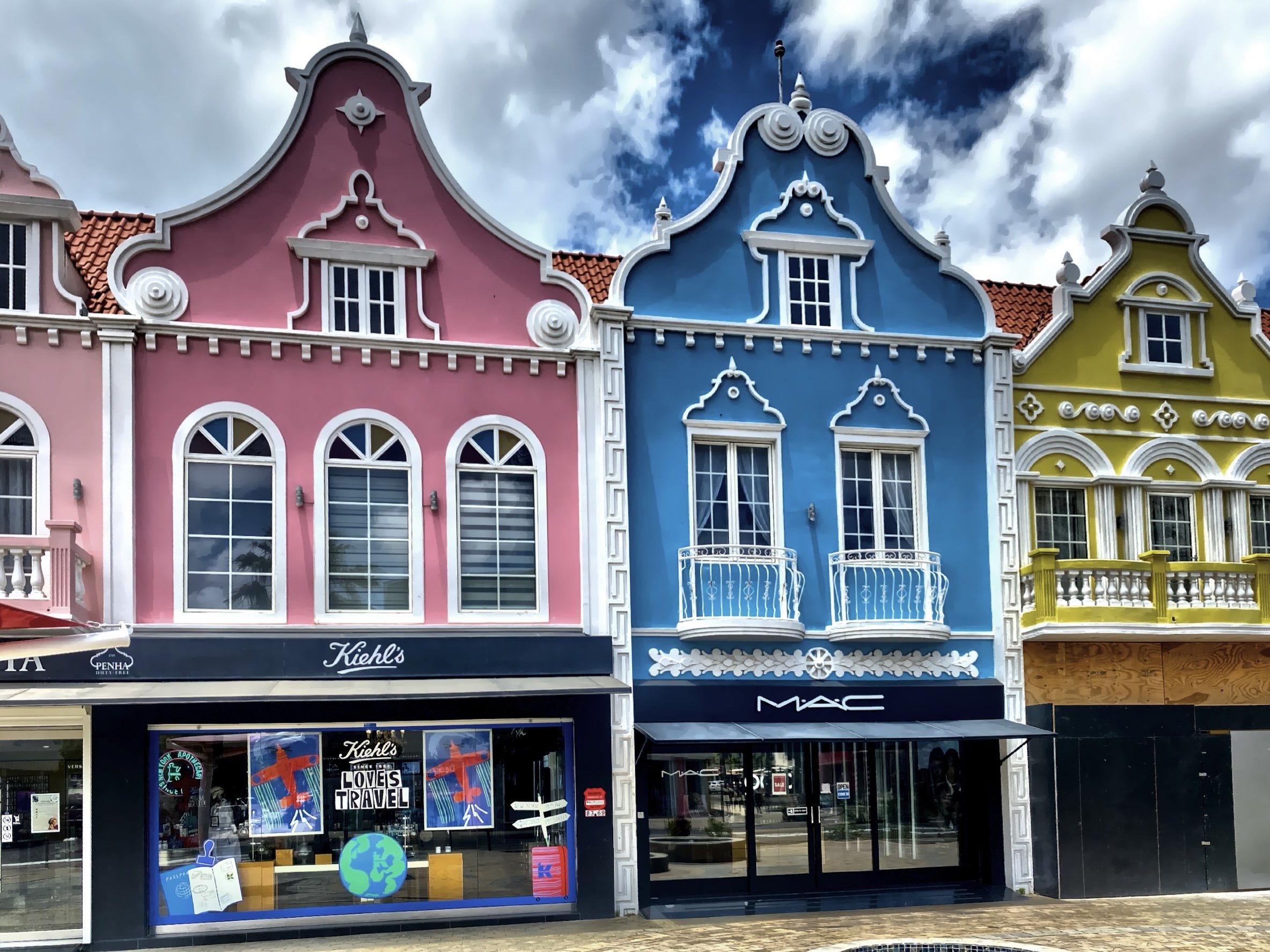 The cheerful facades in pastel colors on the Dutch colonial-style building in the capital, Oranjestad.