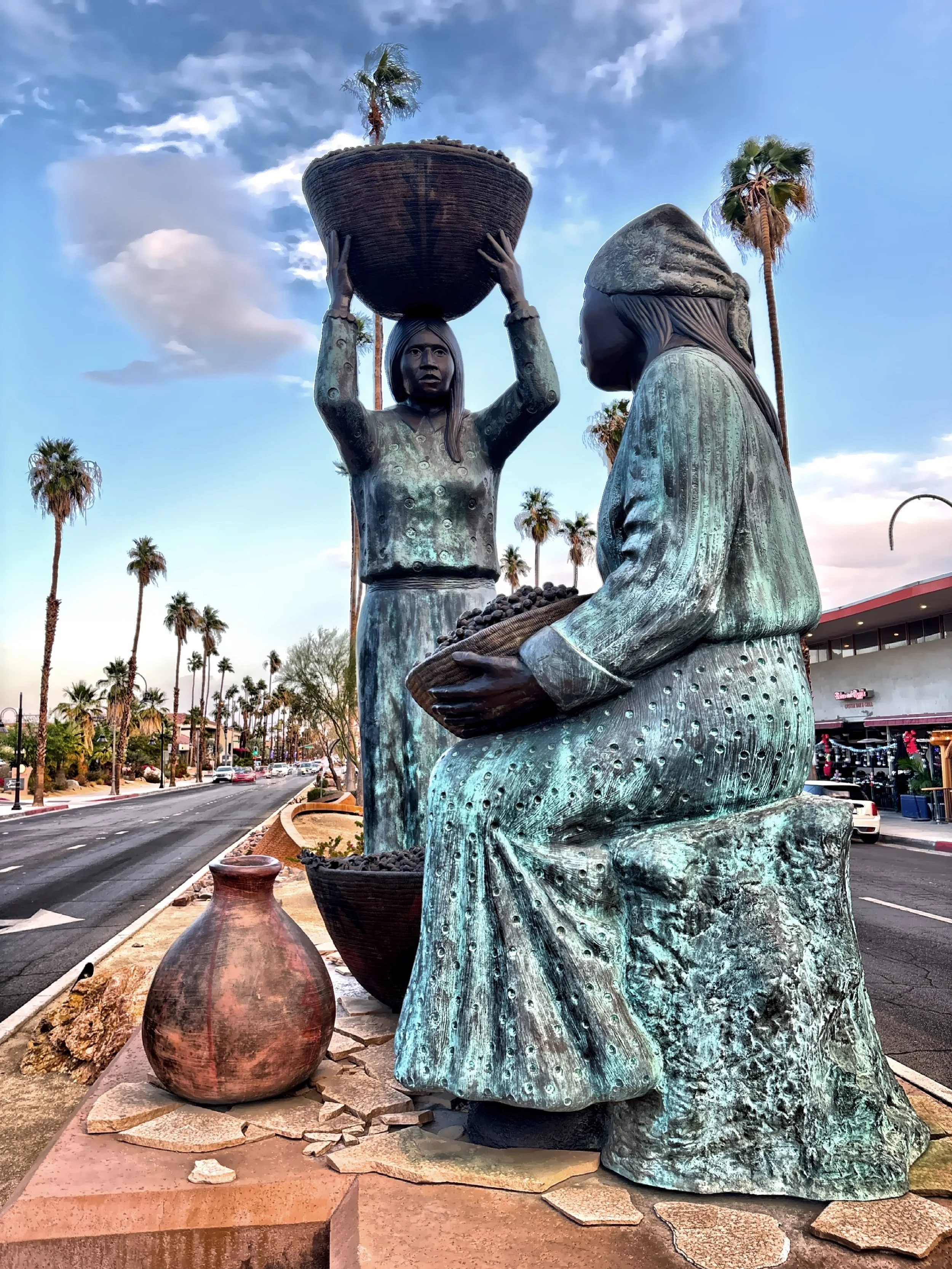  Agua Client Women sculpture by Doug Hyde. 