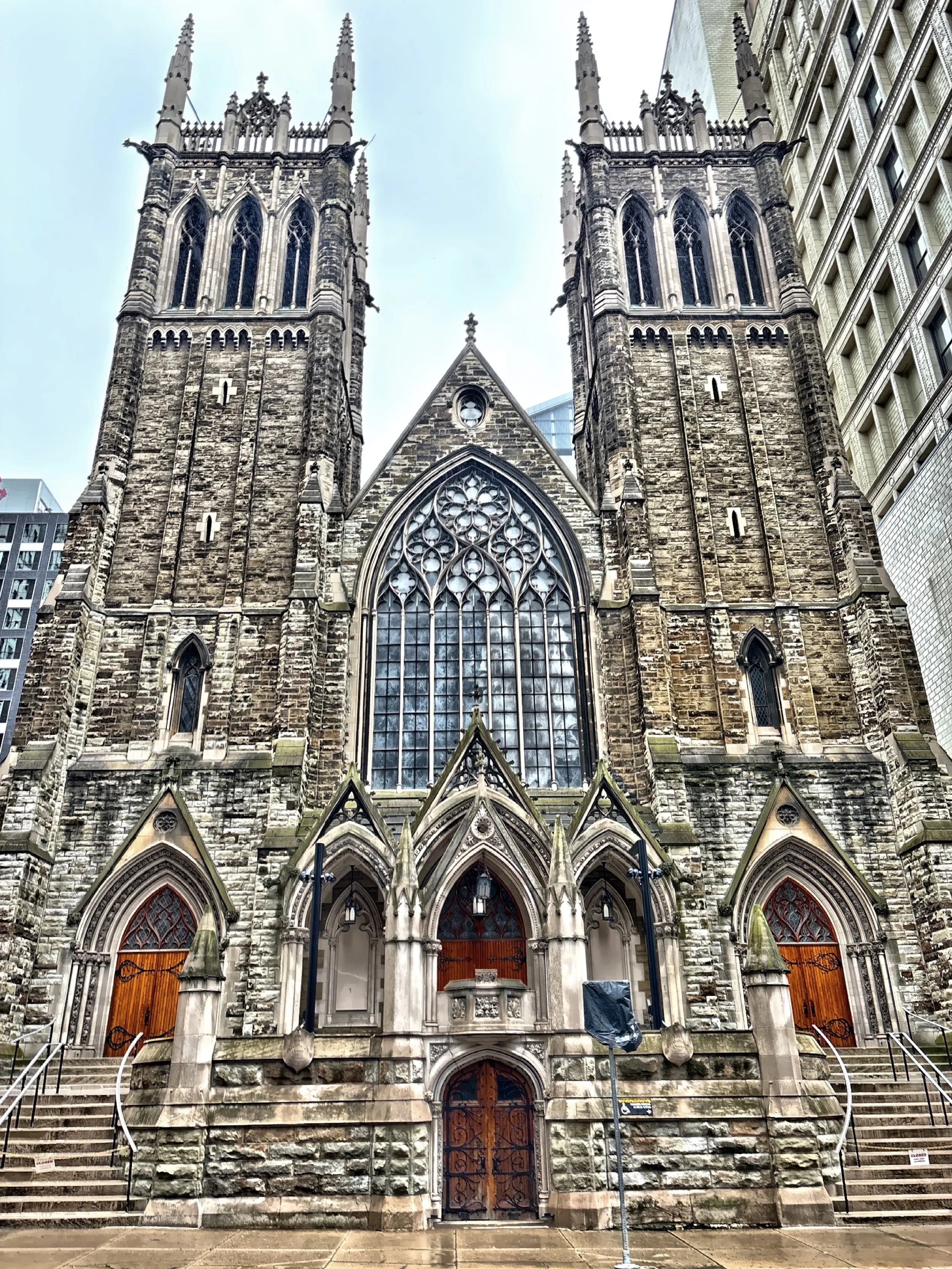  The First Presbyterian Church of Pittsburgh was constructed in 1905. 