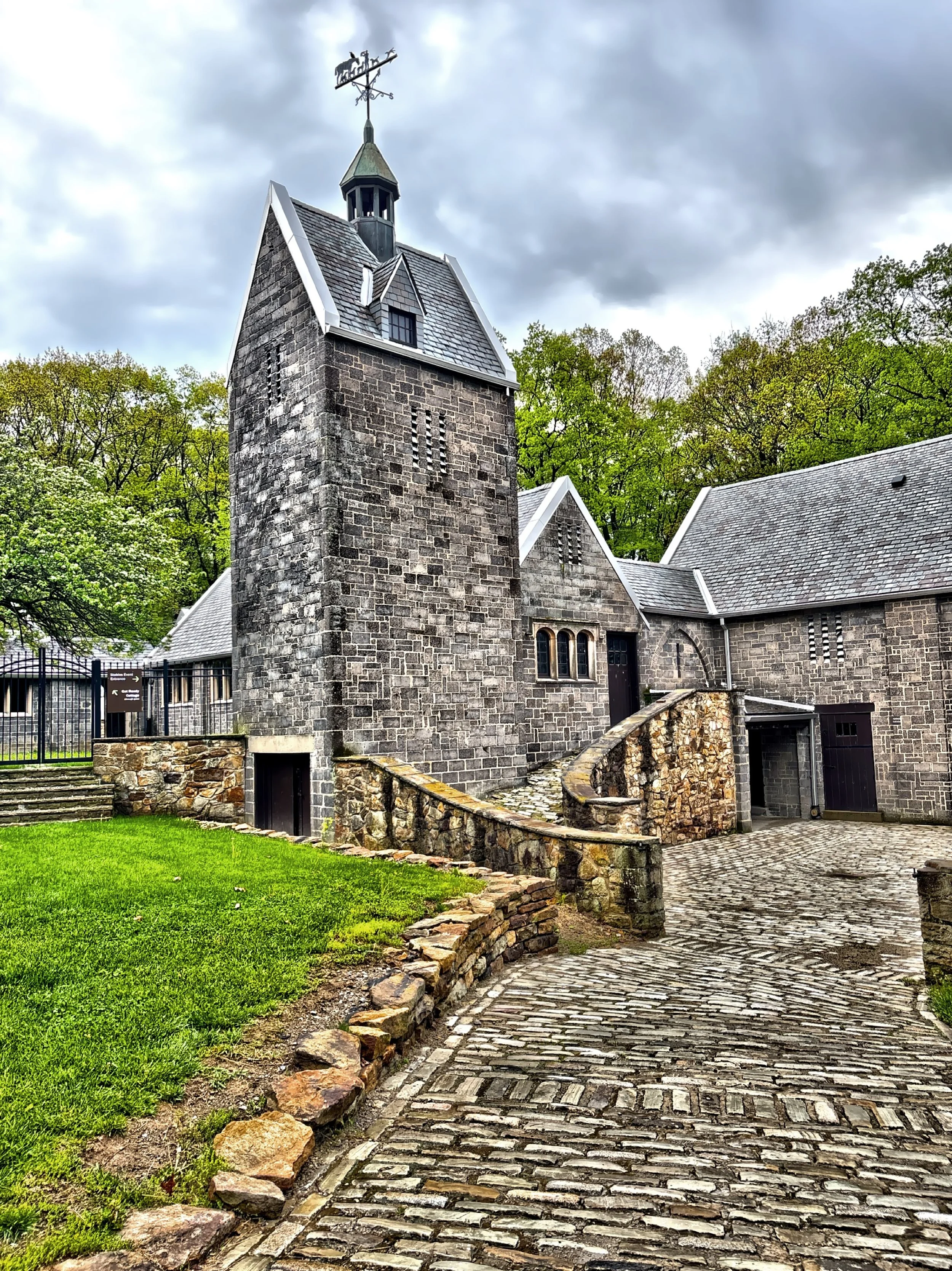  Courtyards, stalls, and open green space. 