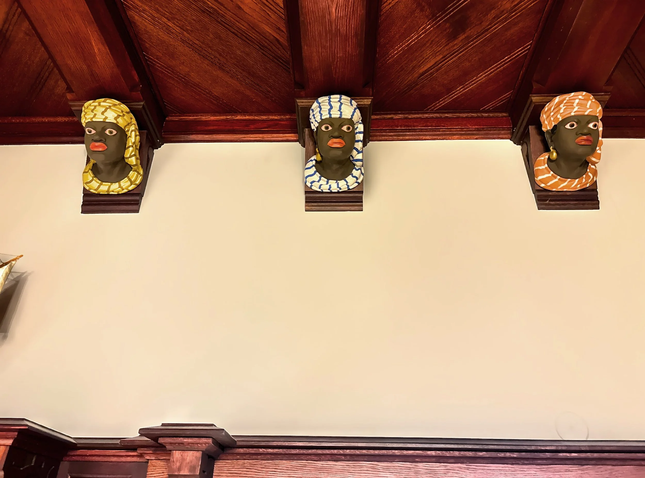  The interiors are richly decorated with elements depicting the history of Riga and the Brotherhood of Blackheads. 