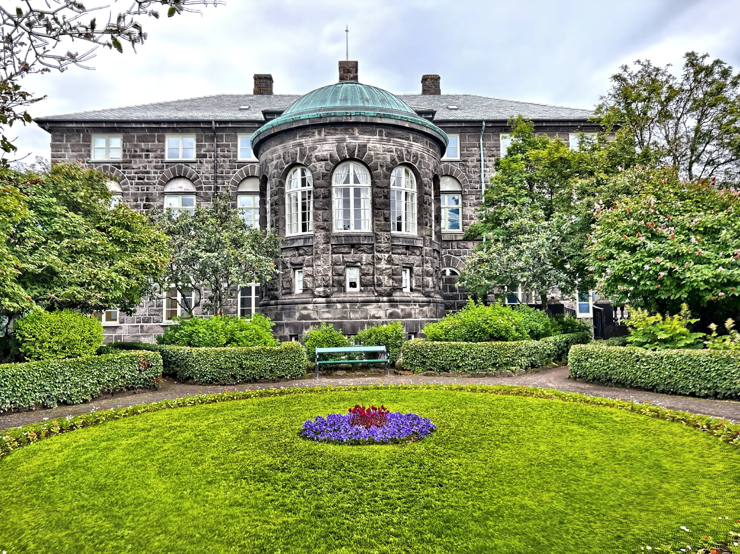  The garden facade of the Parliament House. 