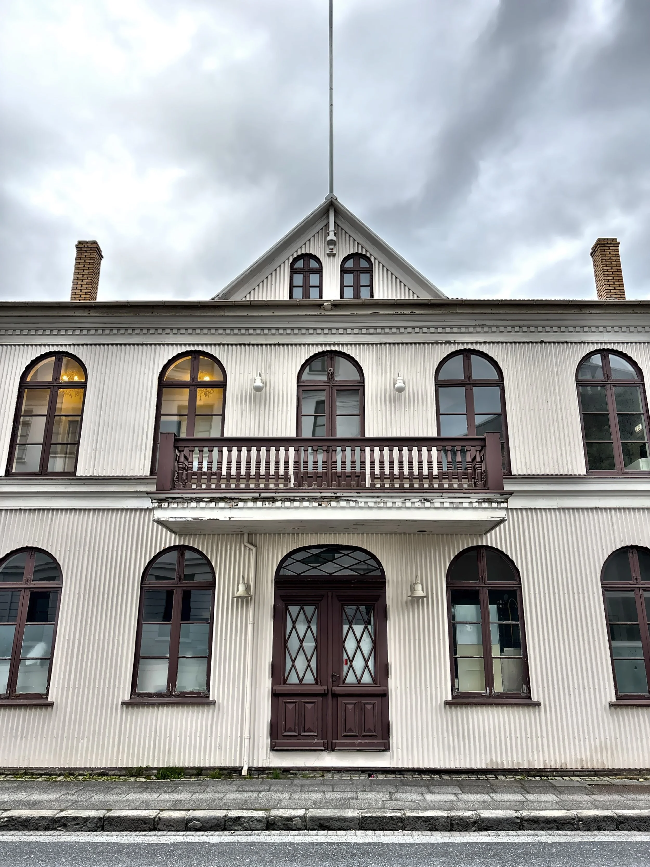  Built in 1896, this was originally the home of the Reykjavik Theater Company. 