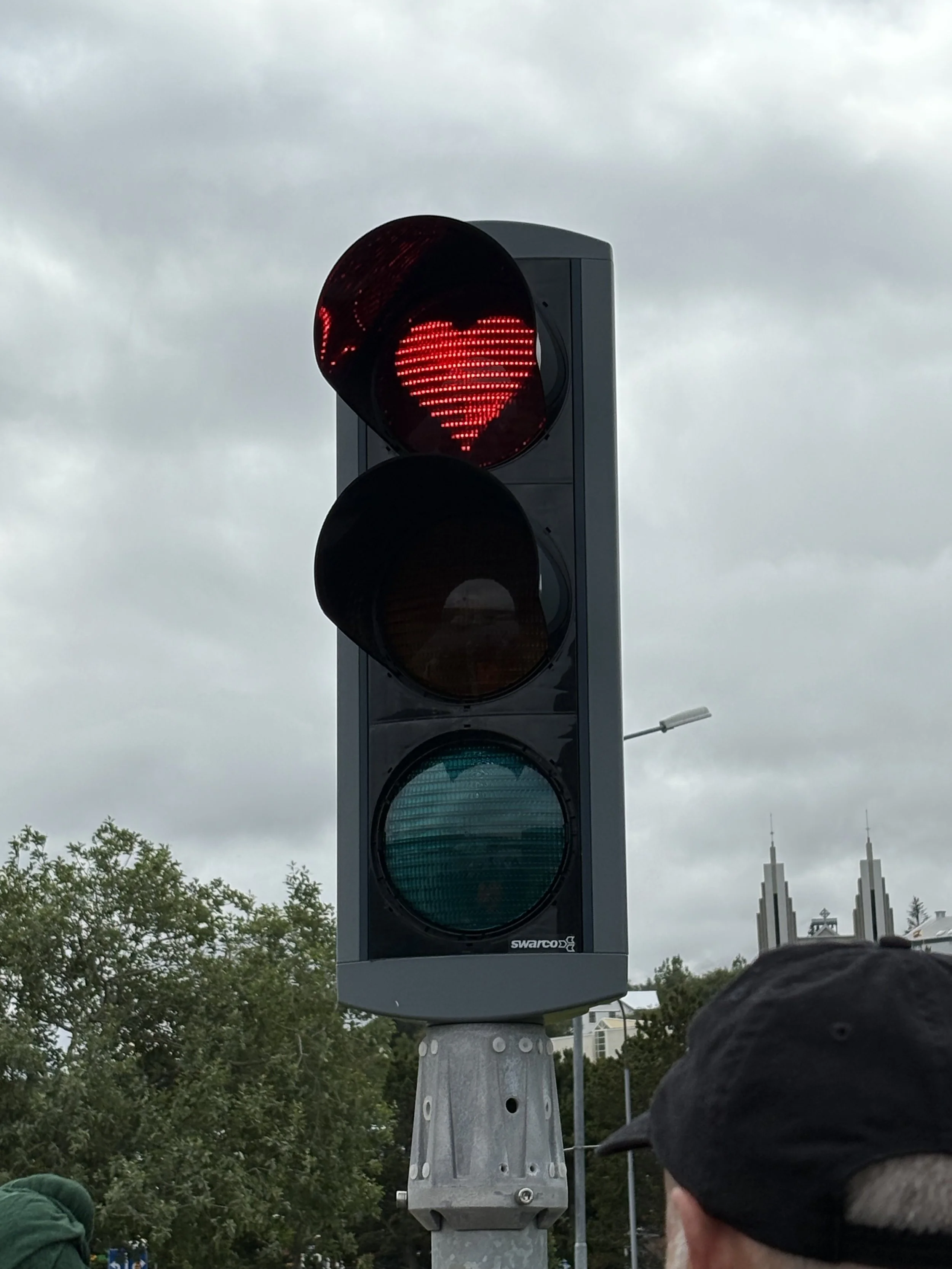  Yes, Akureyri’s stoplights have red hearts instead of red circles. 