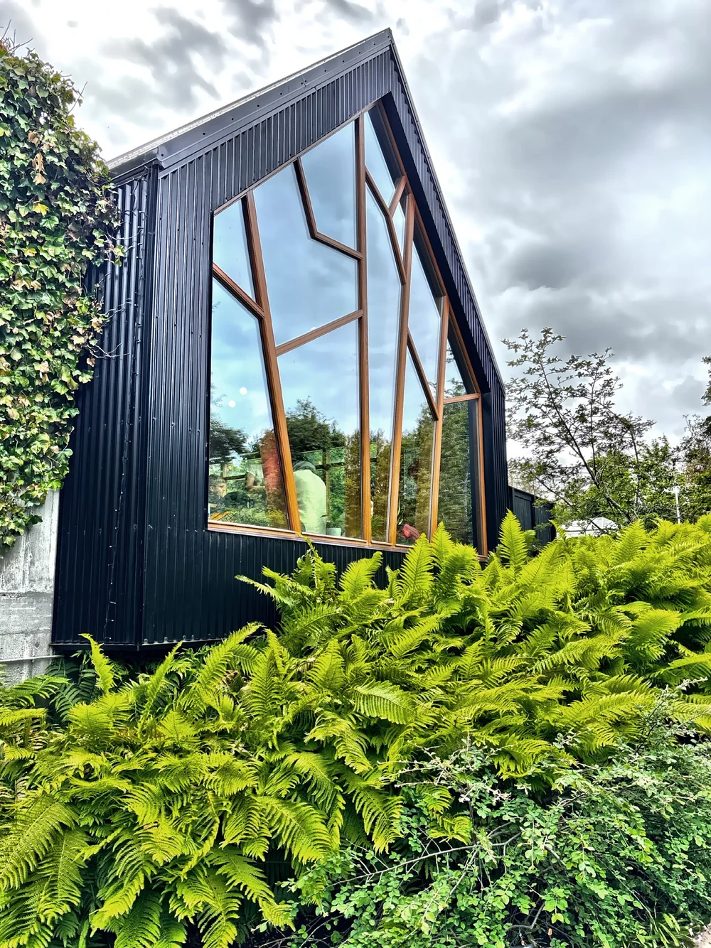  The Cafe inside the Botanical Garden 