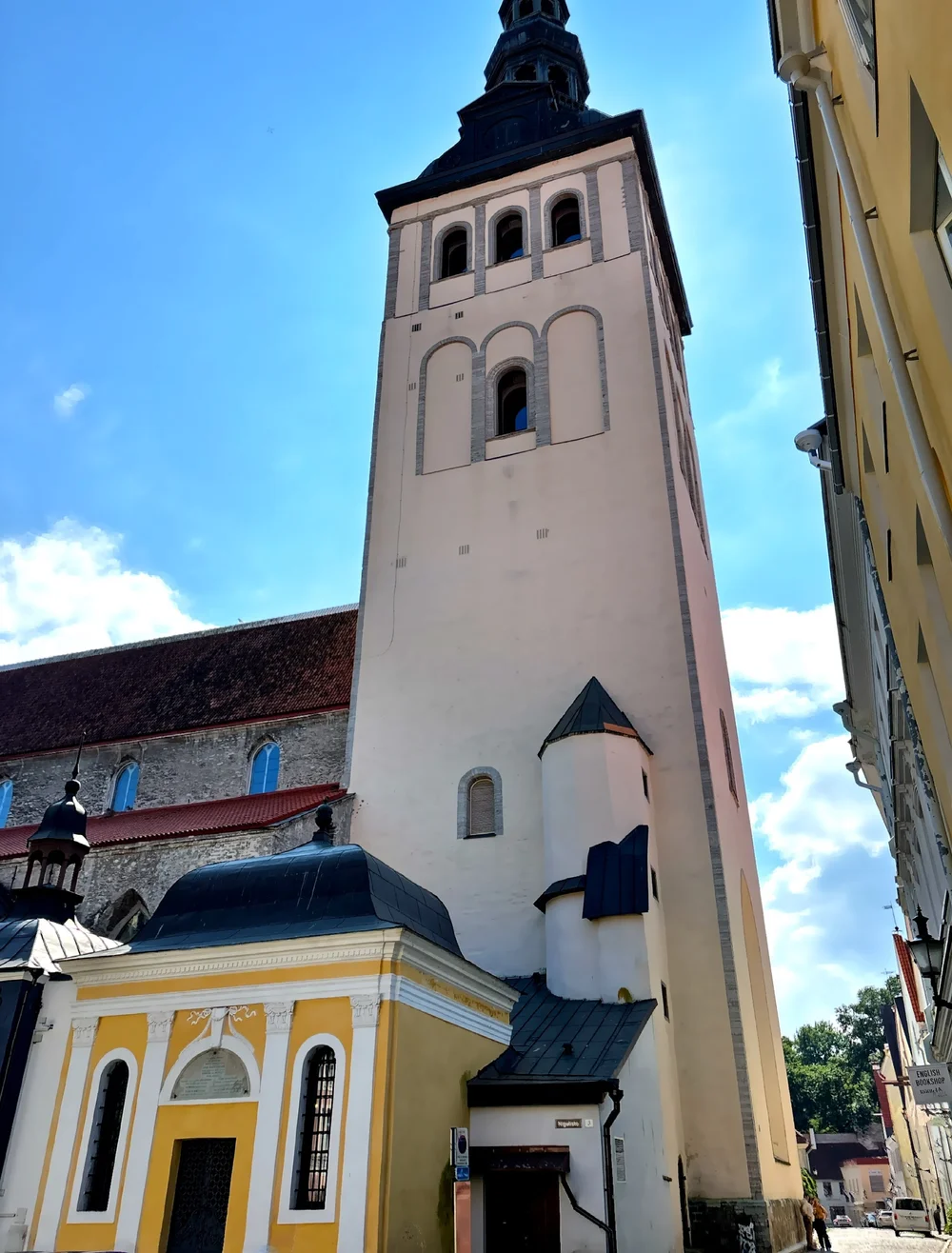  The Town Hall exterior 