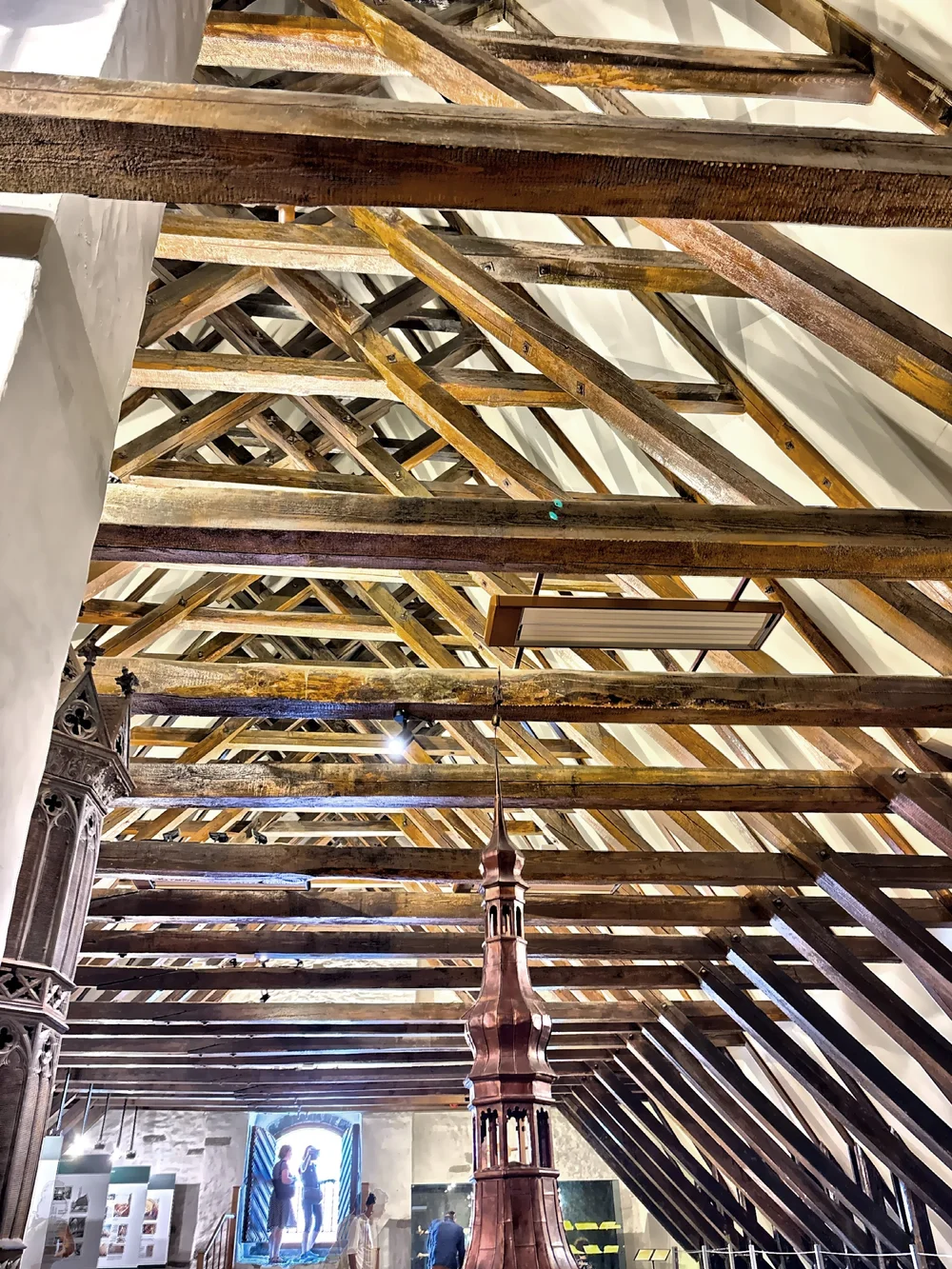  The wooden truss and beans the attic. 